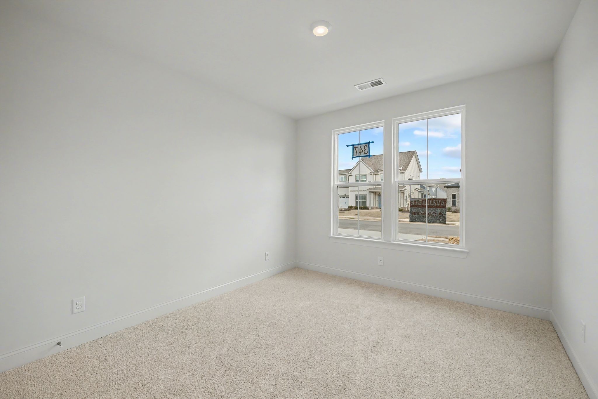 3223 Hopetown Way Property Photo 12