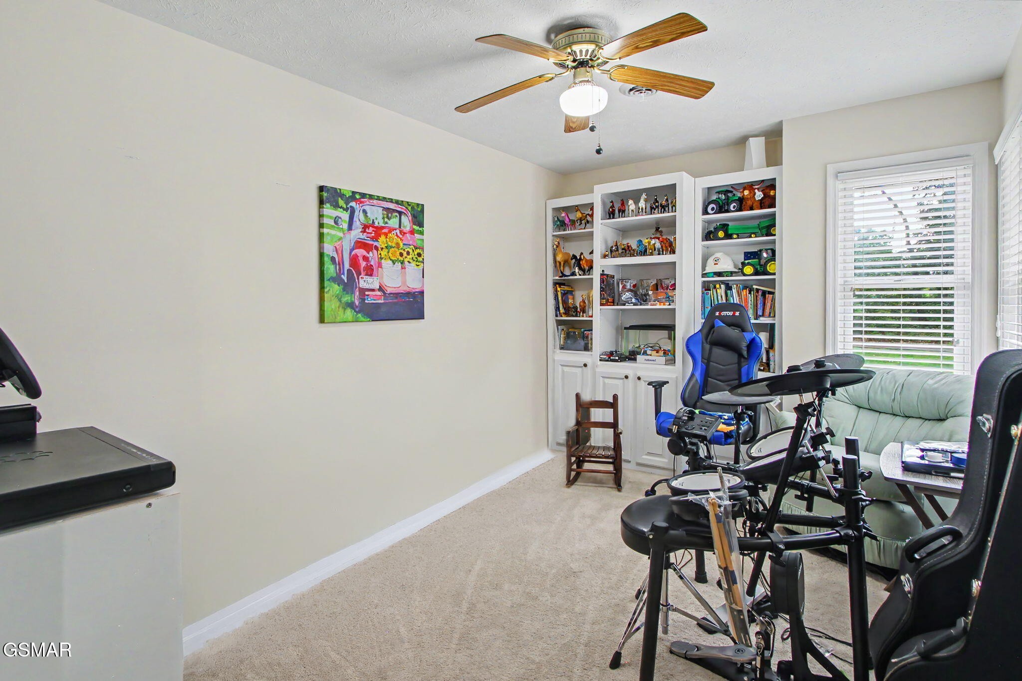 2082 Ridgewood Drive Property Photo 21