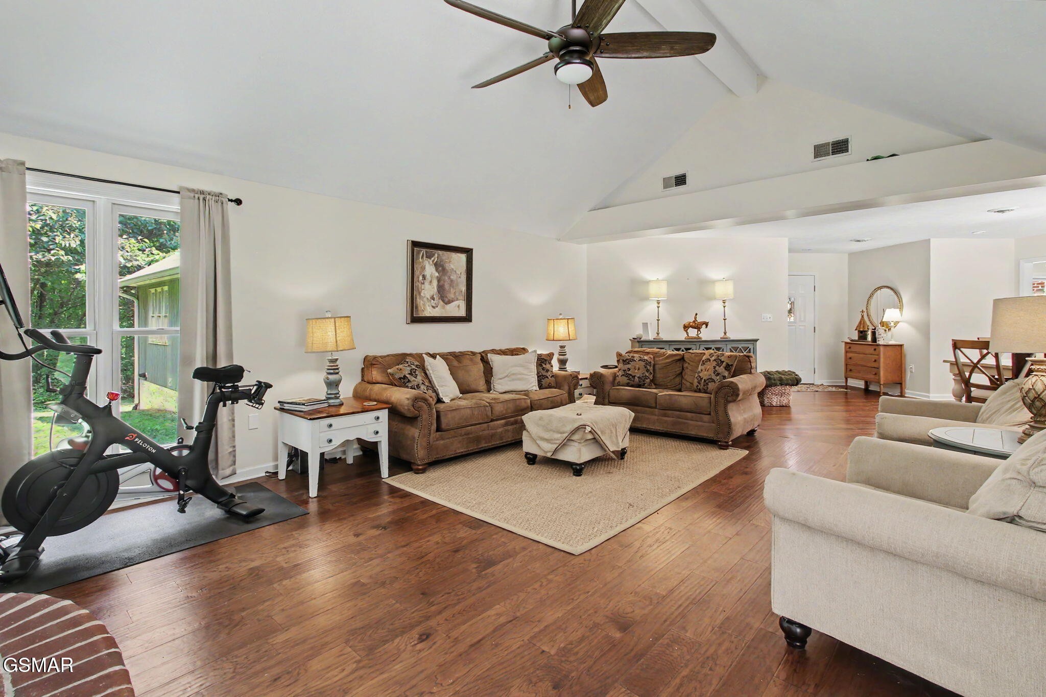 2082 Ridgewood Drive Property Photo 33
