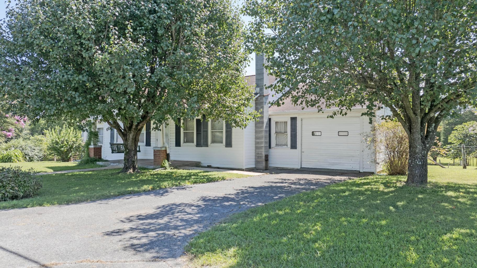 4924 Wolf Creek Rd Property Photo 27