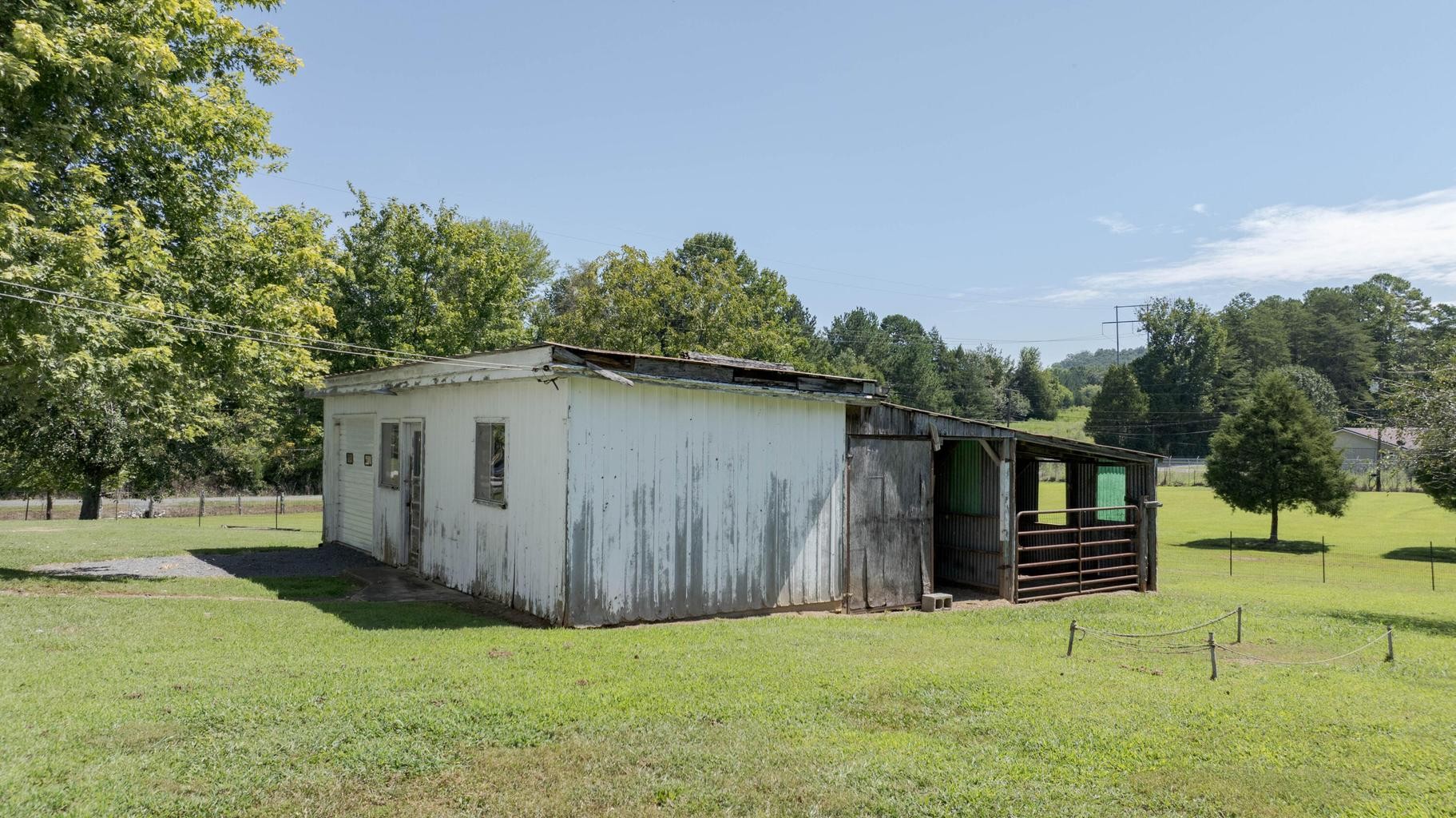 4924 Wolf Creek Rd Property Photo 31