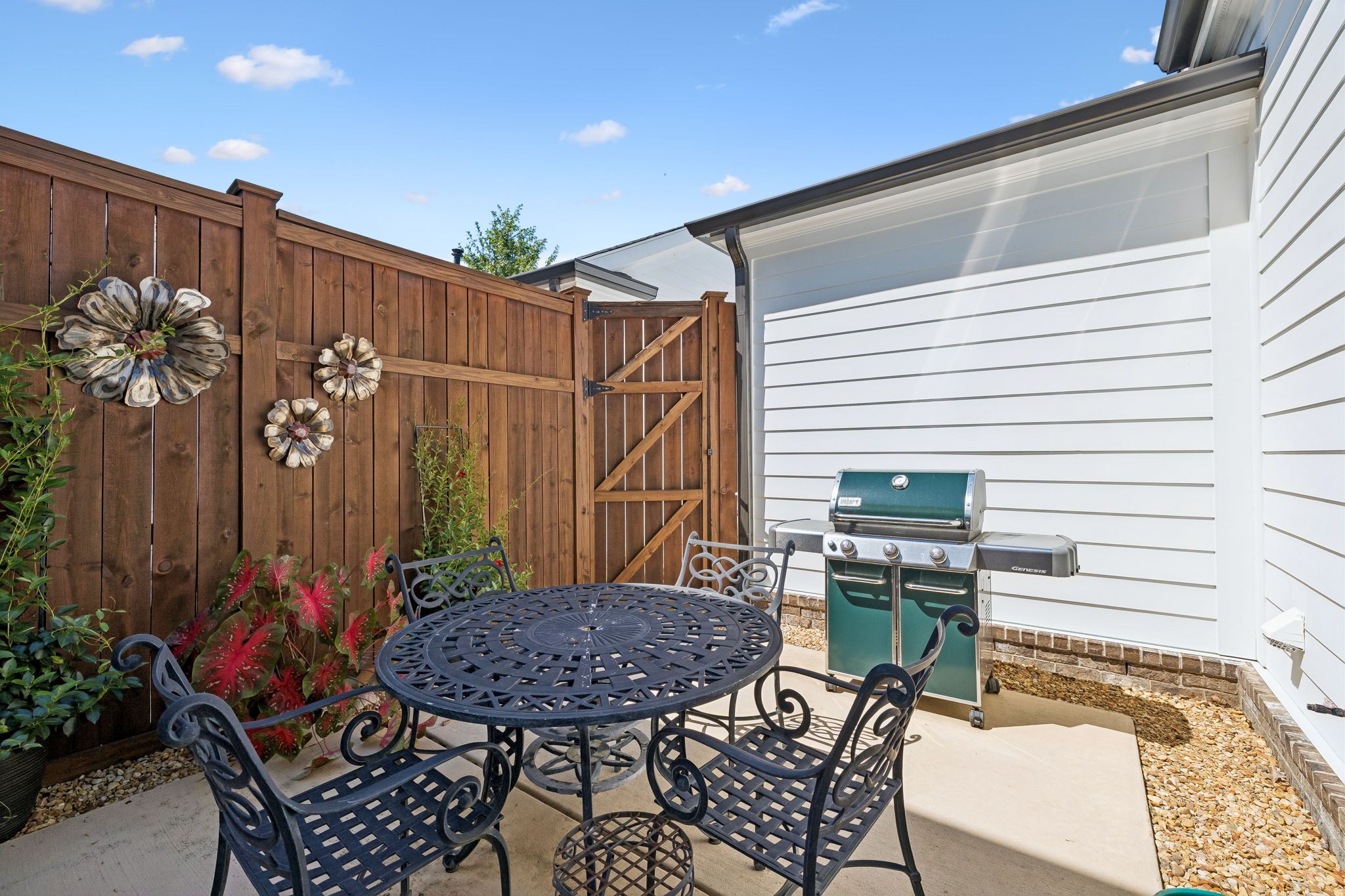 4019 Tomich Dr Property Photo 38