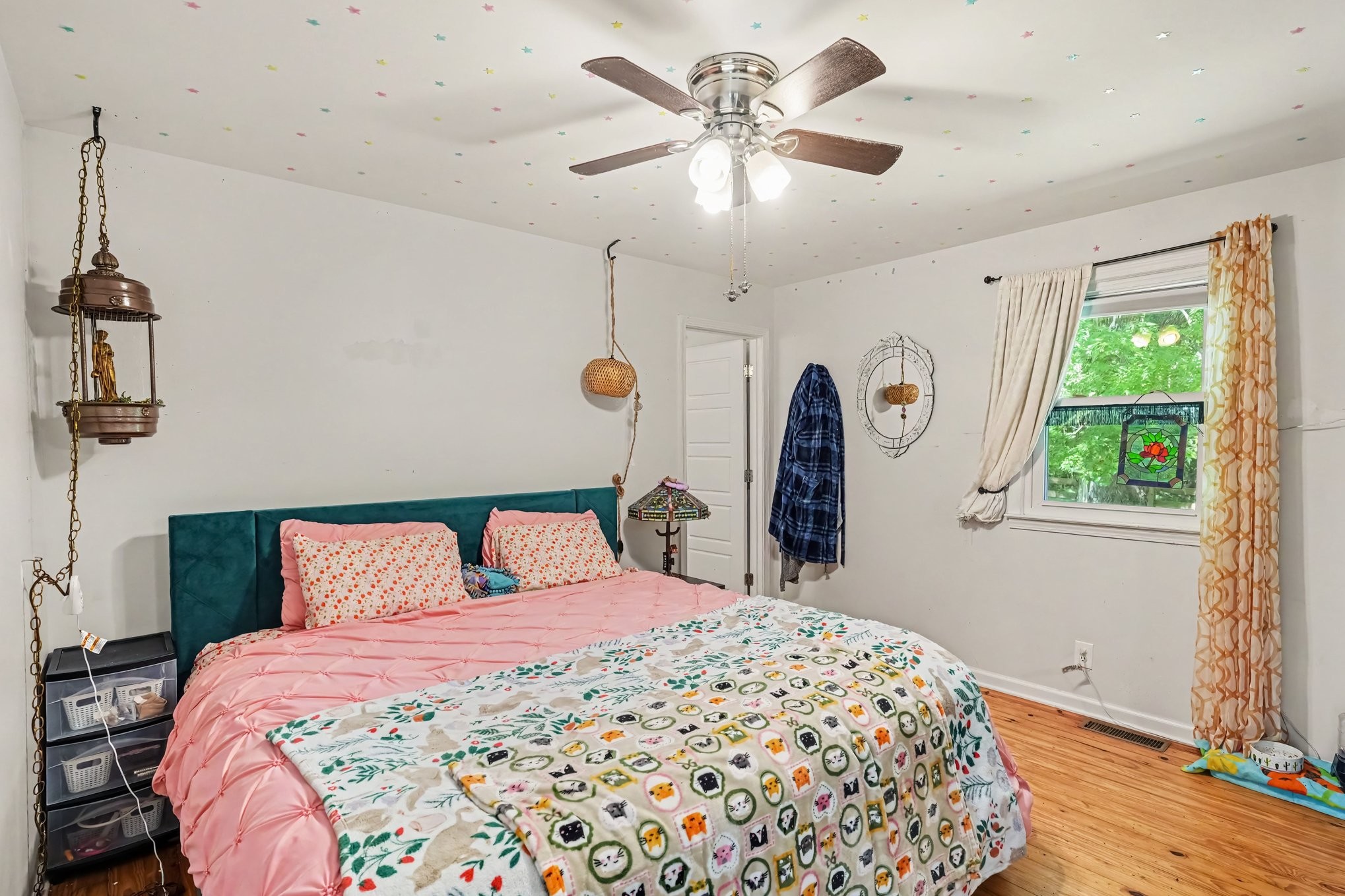 2099 Webster St Property Photo 8