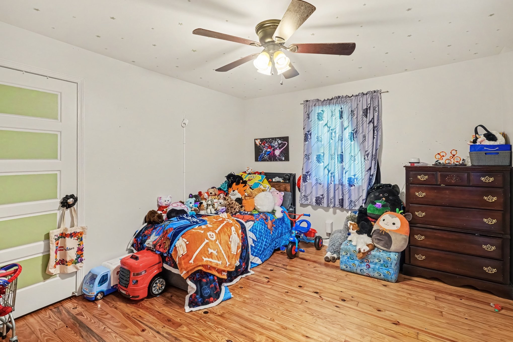 2099 Webster St Property Photo 10