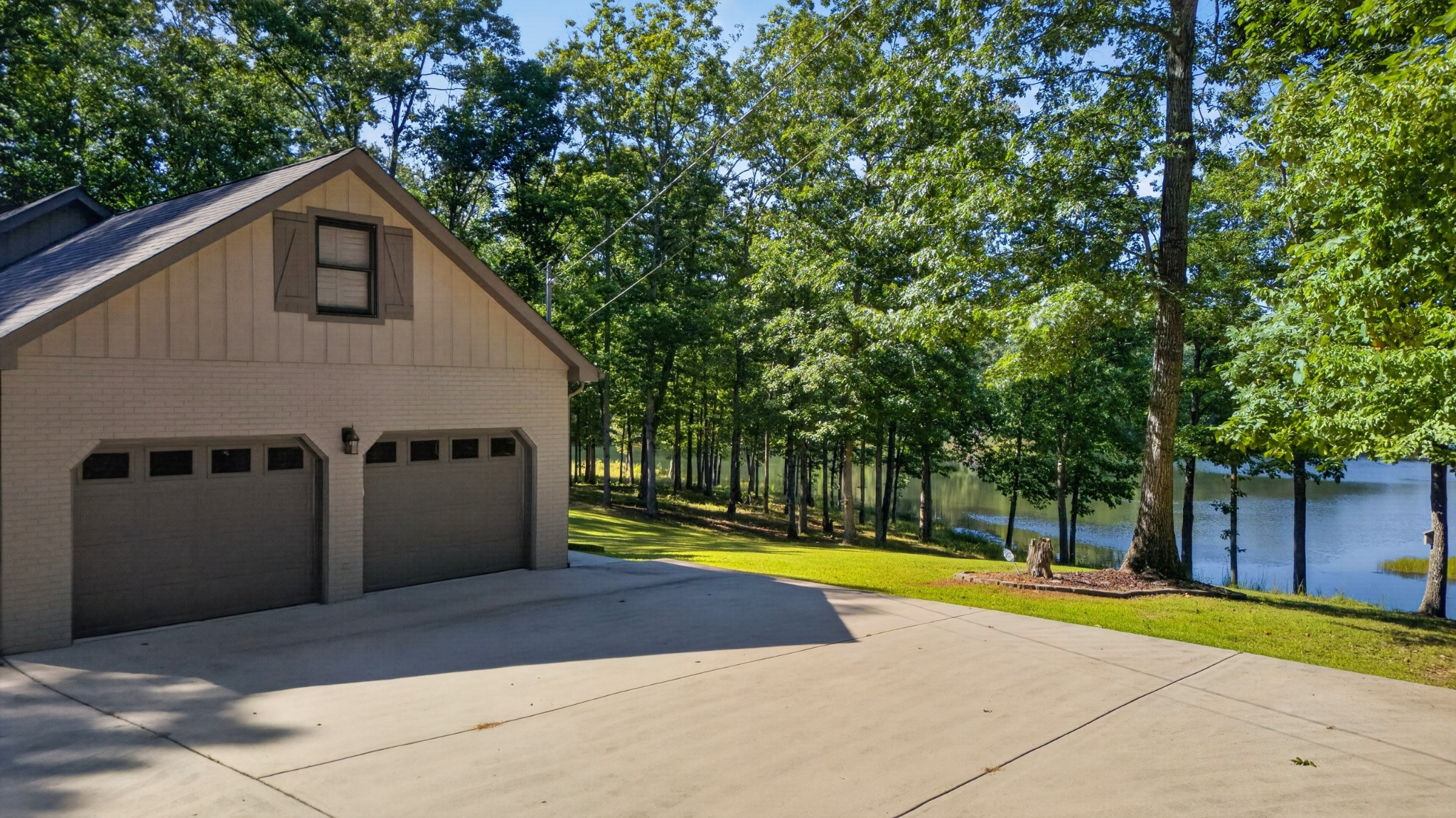 107 Chickory Ln Property Photo 6