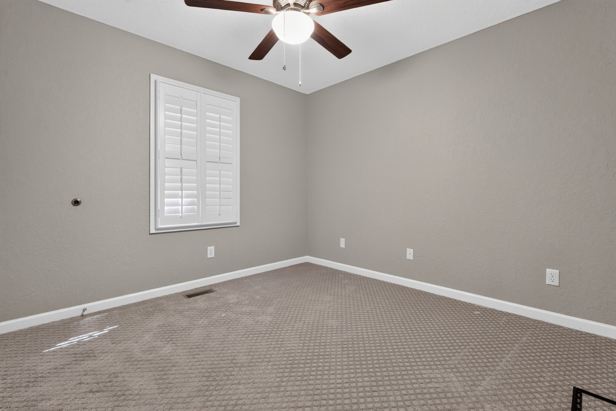 107 Chickory Ln Property Photo 31