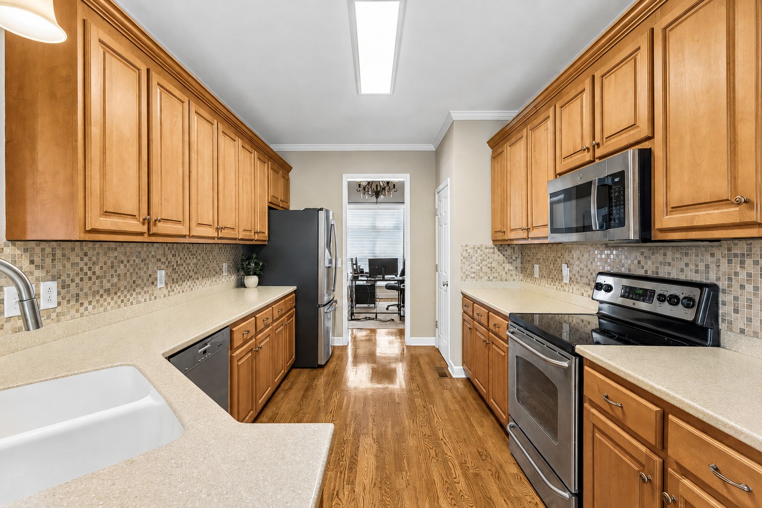 1029 Belcor Dr Property Photo 3