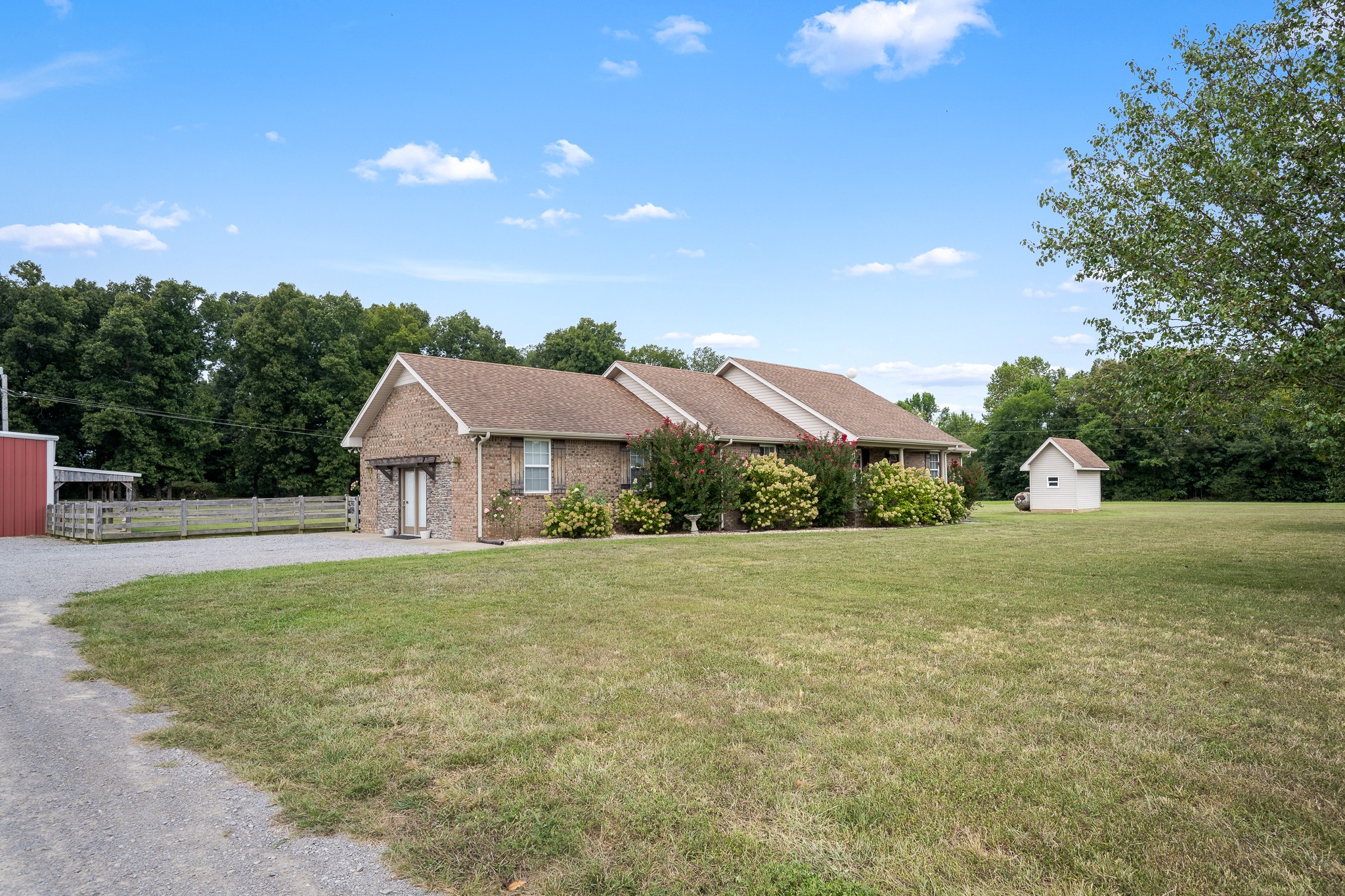 223 Rich Rd Property Photo 4