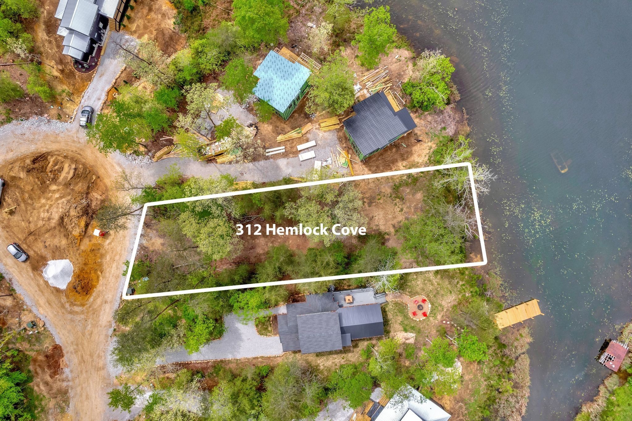 312 Hemlock Cove Property Photo 1