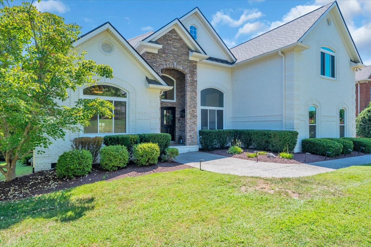 362 Shadow Creek Dr Property Photo 2