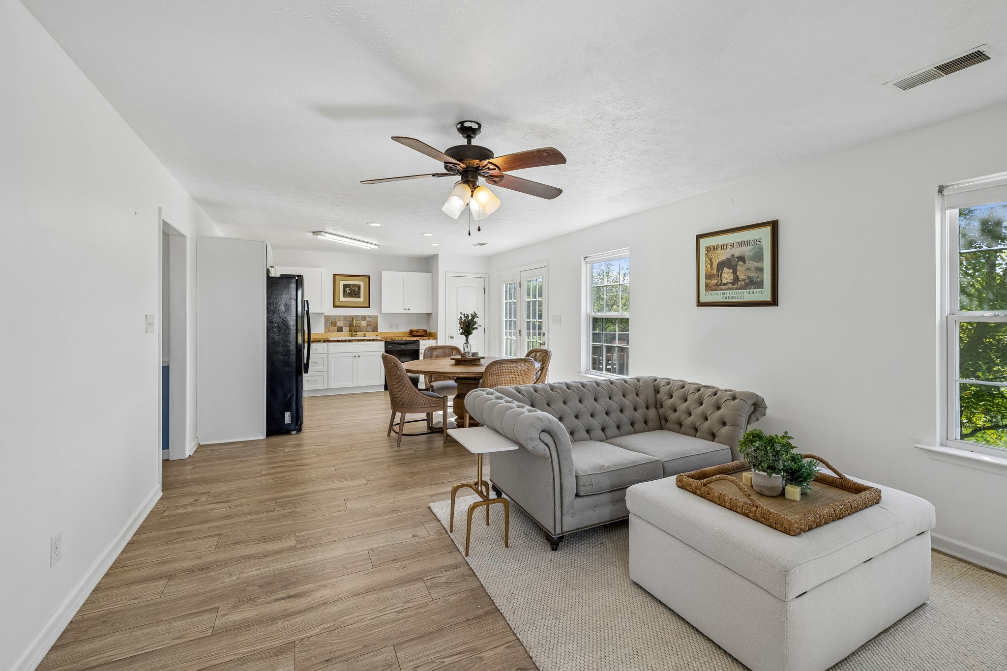 8958 Trousdale Ferry Pike Property Photo 4