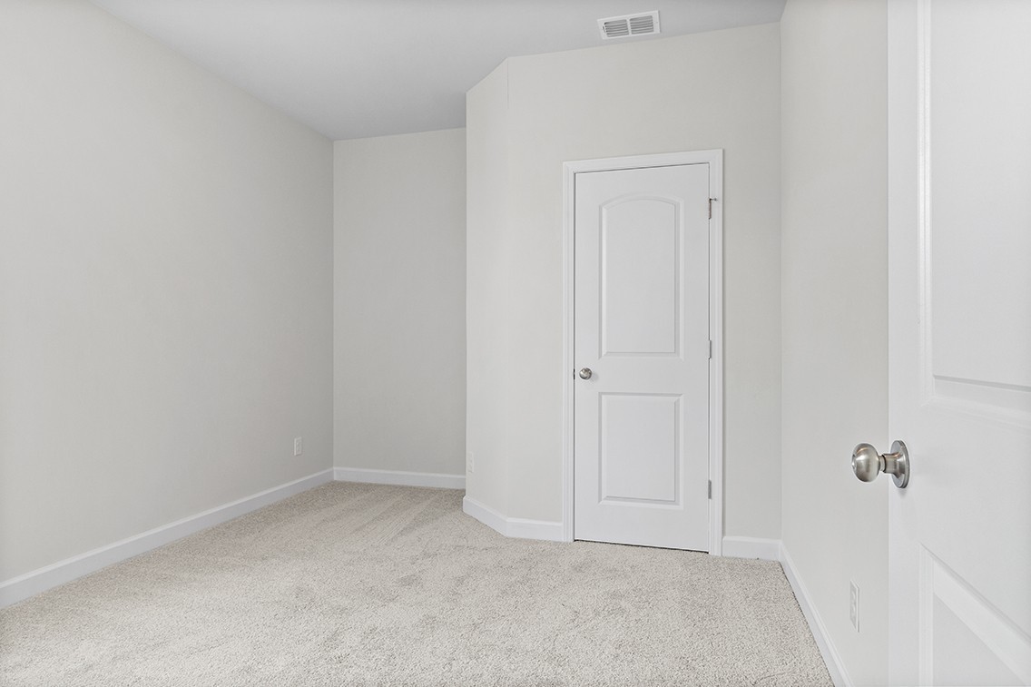 808 Molly Lane Property Photo 13