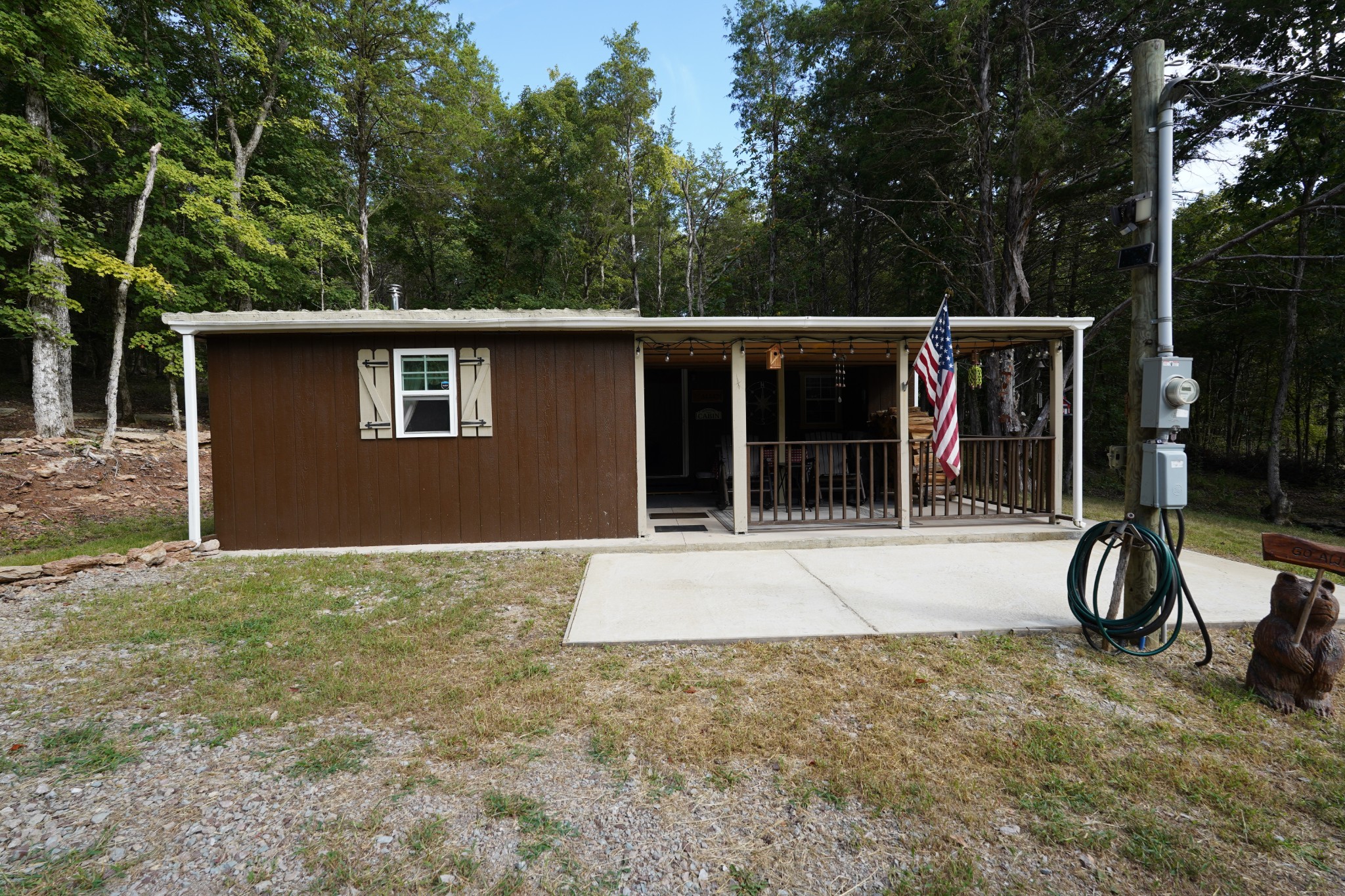 2279 Doll Conway Rd Property Photo 1