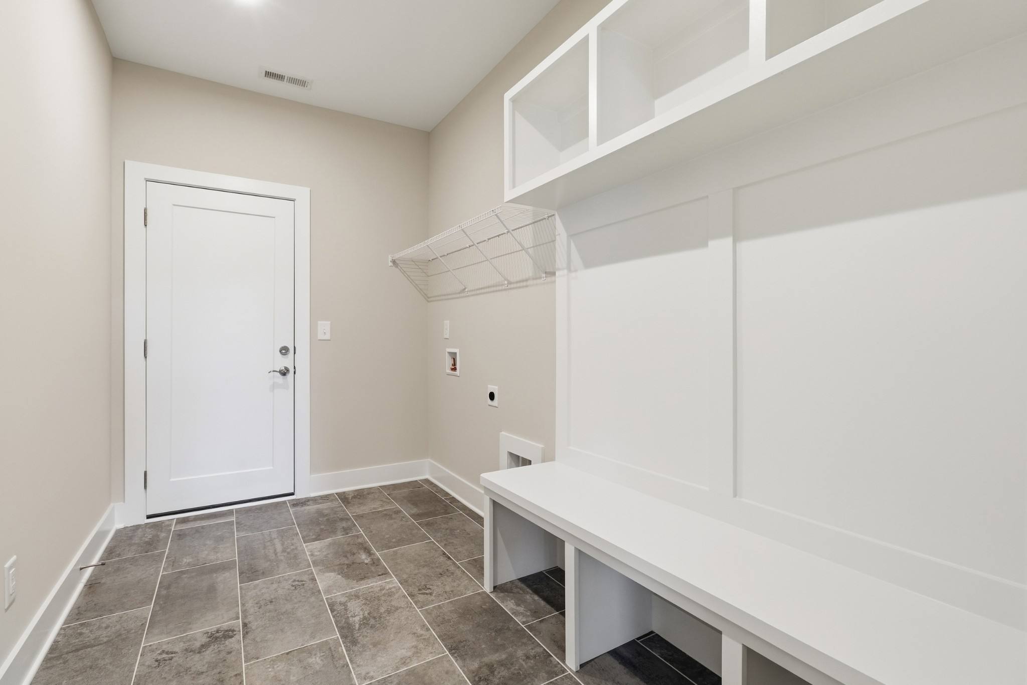 5557 Sinclair St Property Photo 23