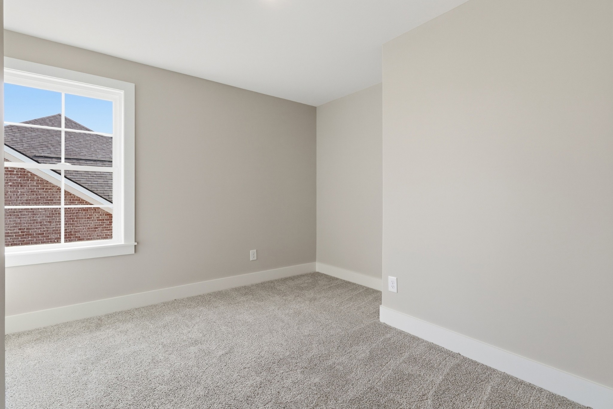 5557 Sinclair St Property Photo 26