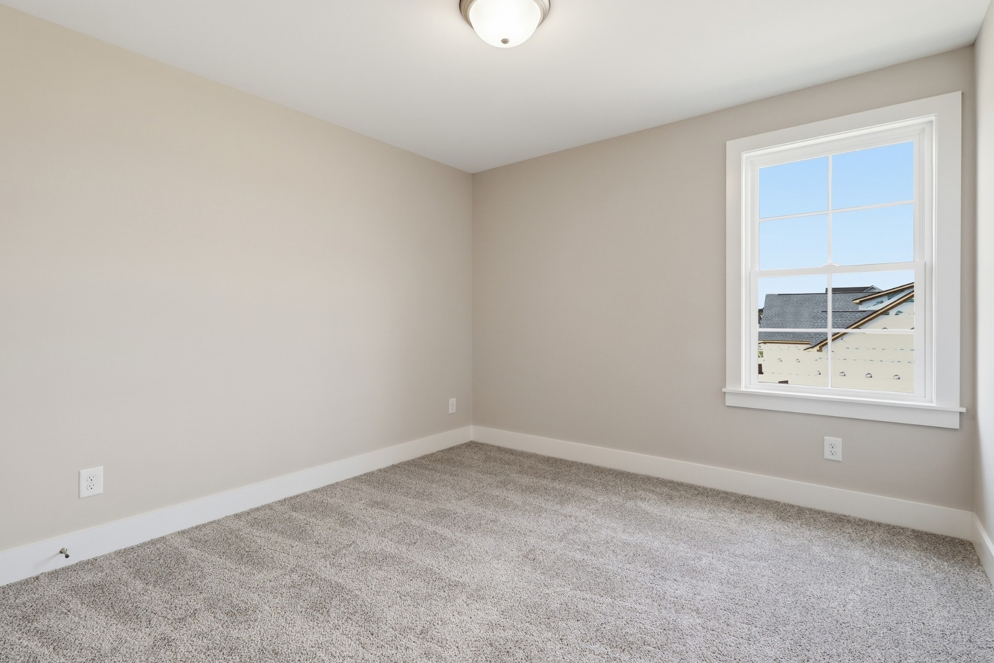 5557 Sinclair St Property Photo 32
