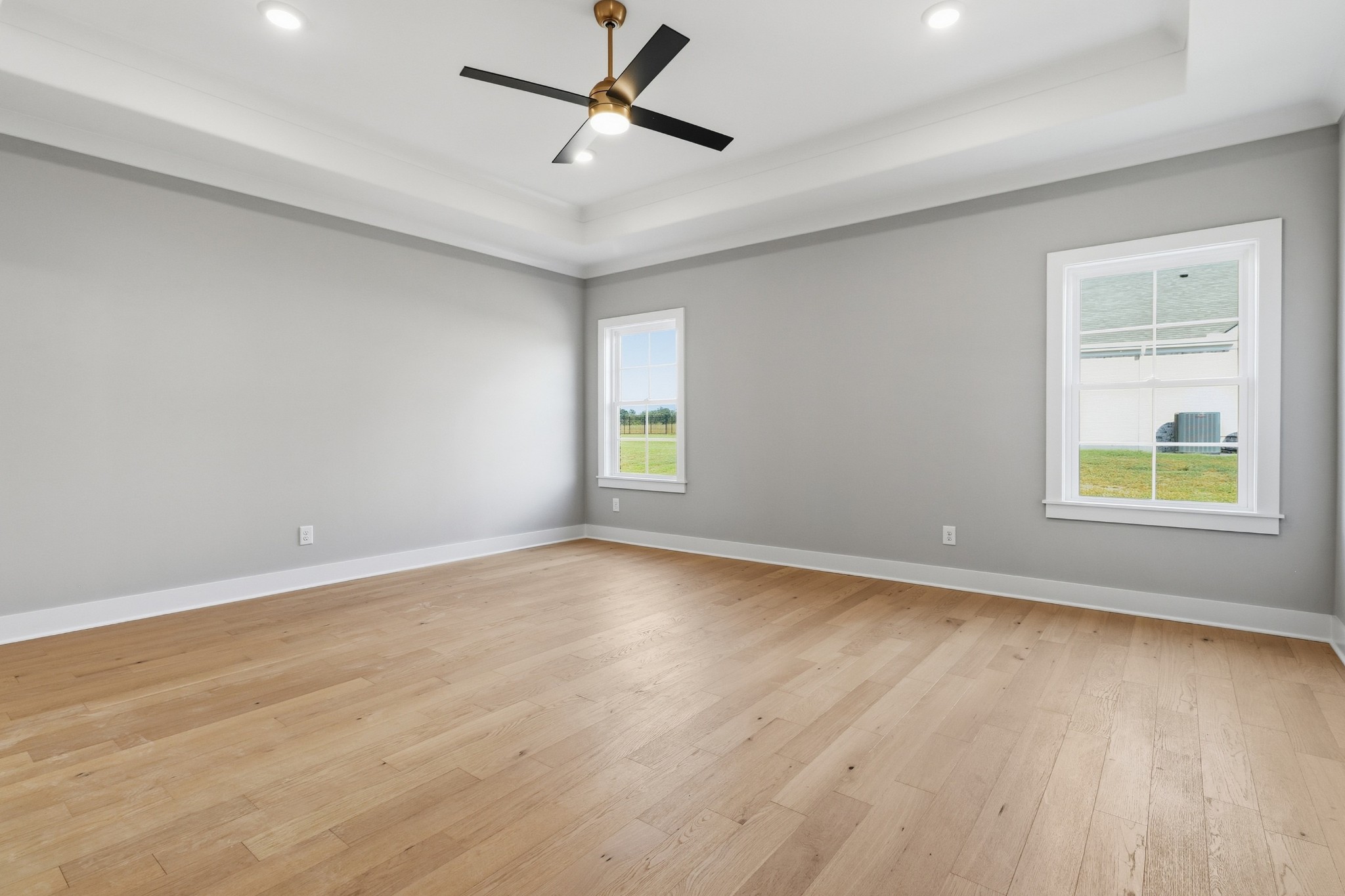 5561 Sinclair St Property Photo 19