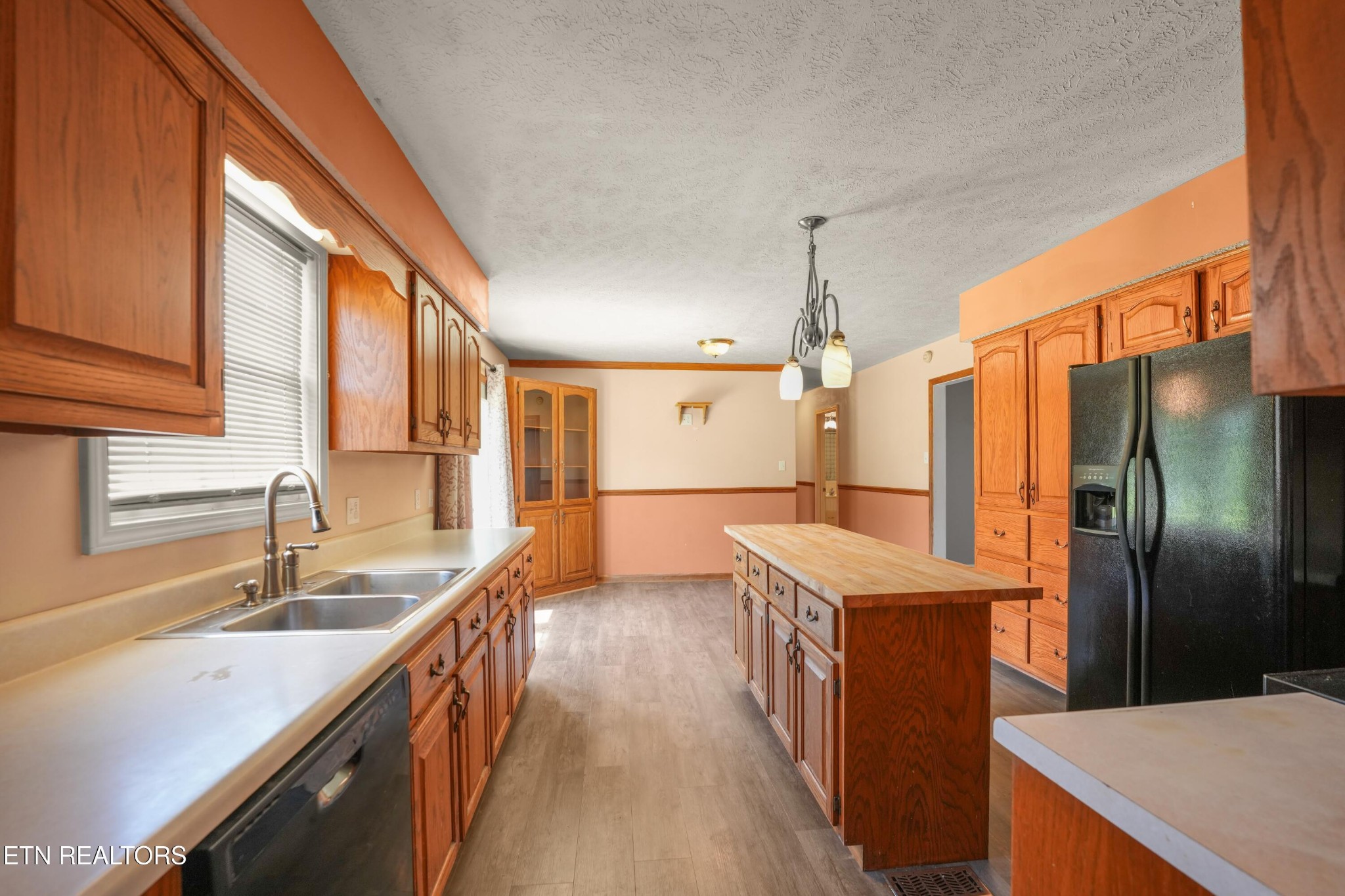 2019 Martha Washington Rd Property Photo 15