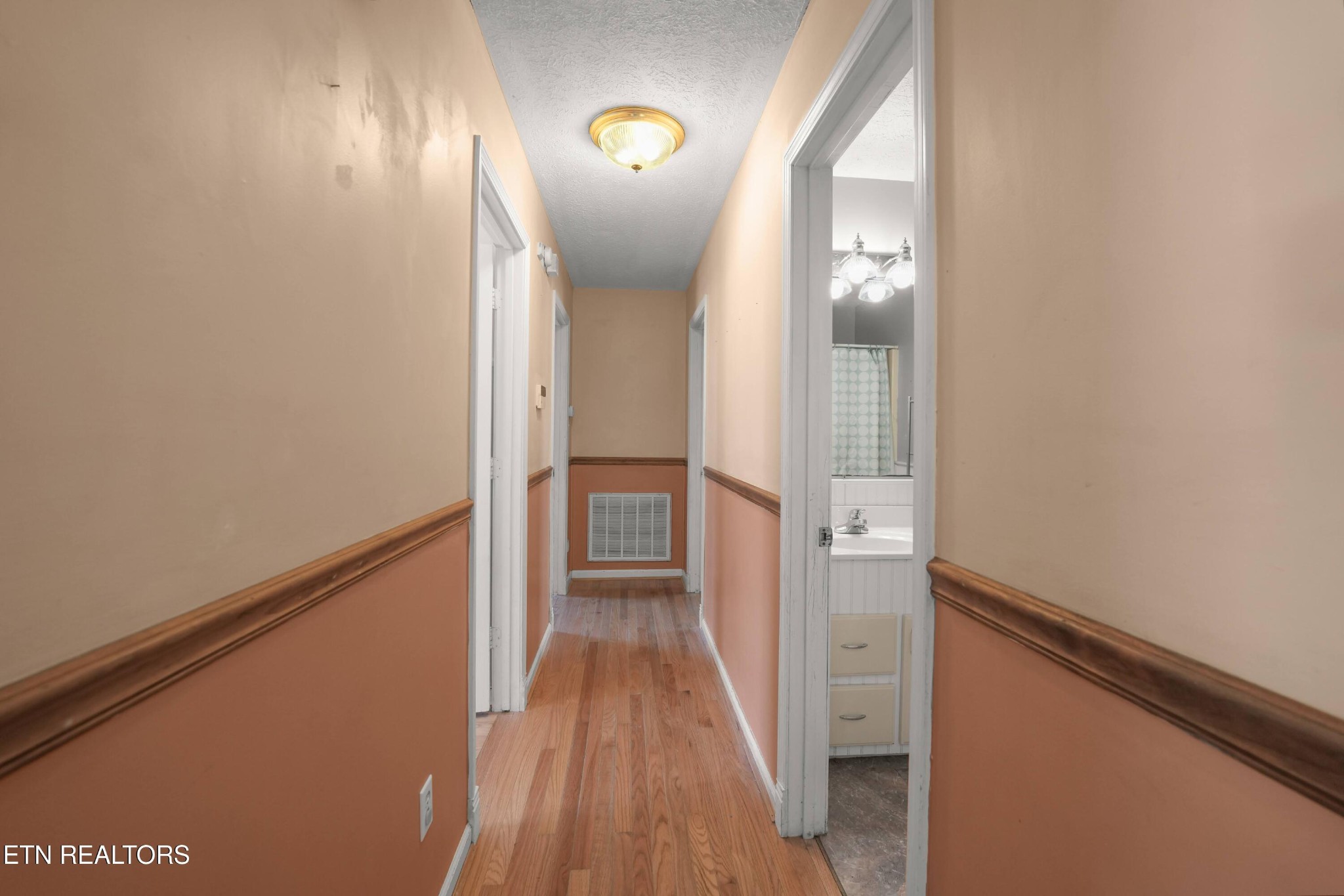2019 Martha Washington Rd Property Photo 16