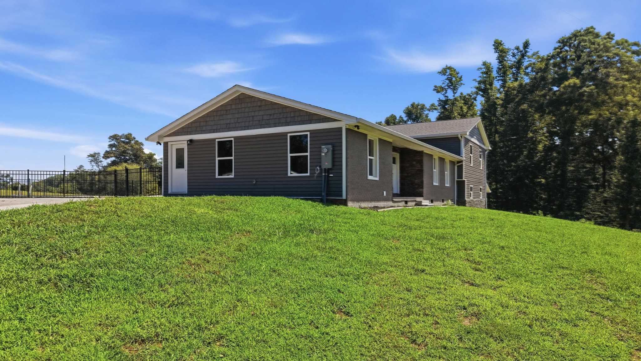 468 Wilkey Rd Property Photo 2