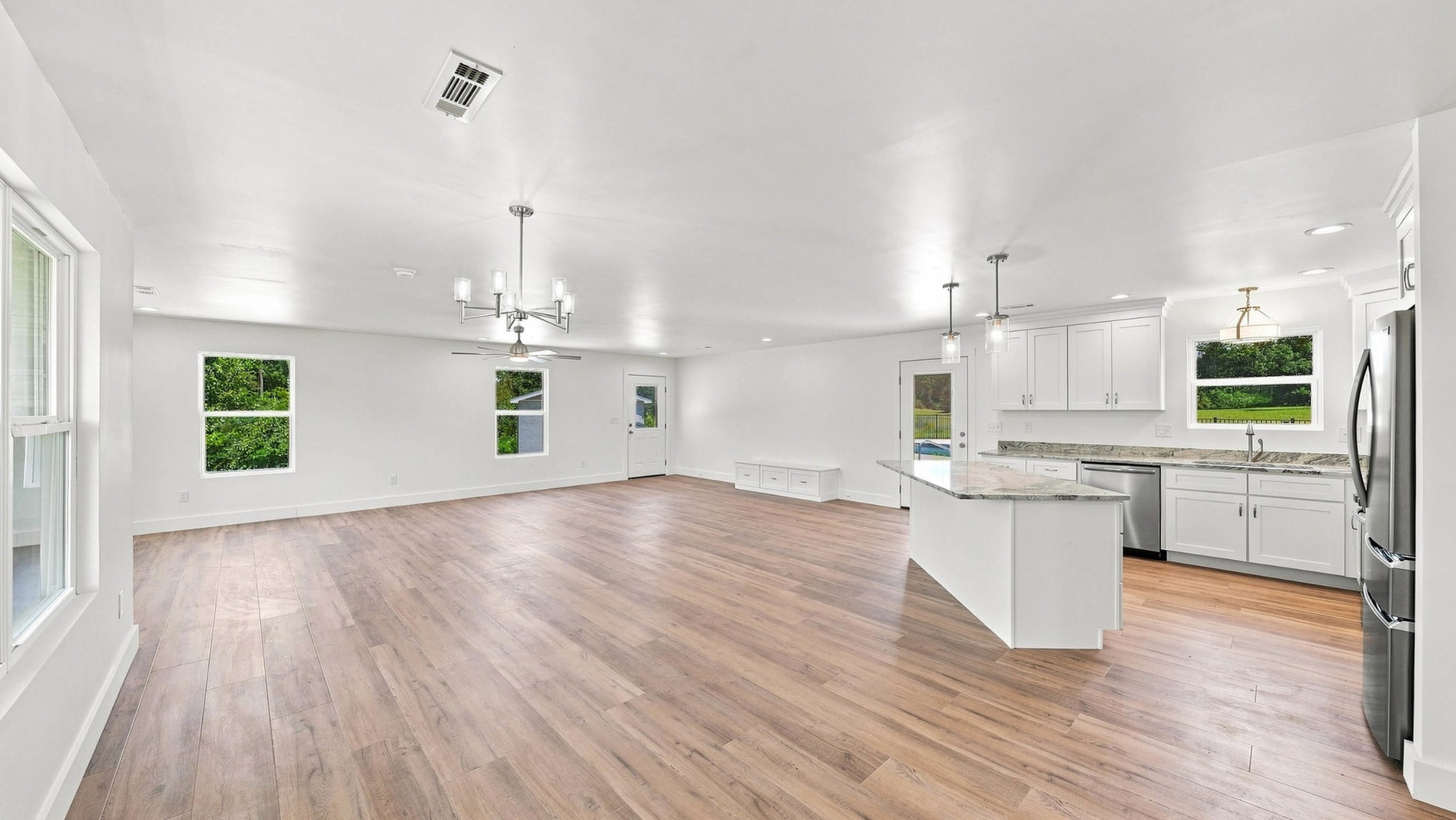 468 Wilkey Rd Property Photo 3