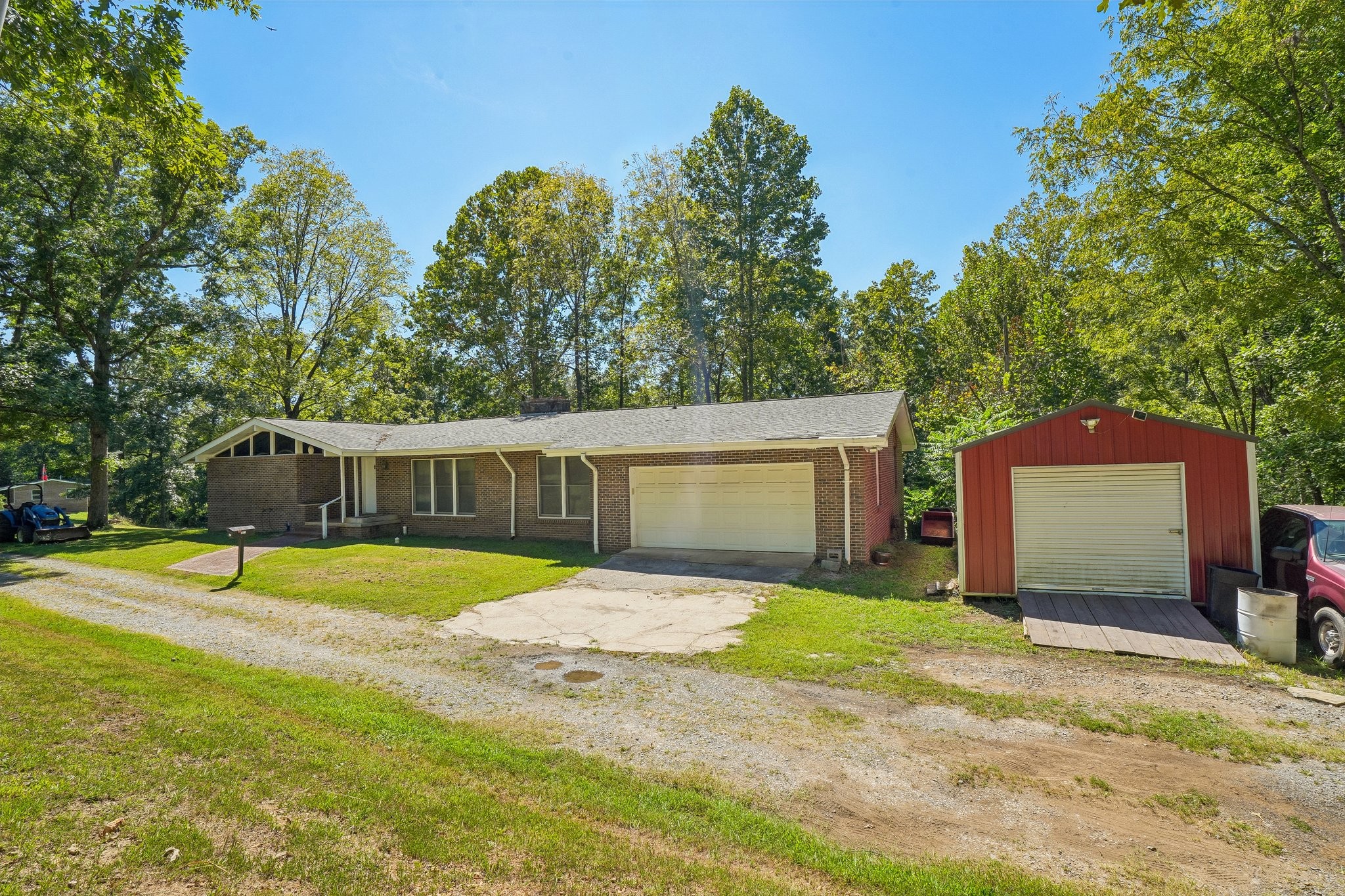 1071 Simms Heights Rd Property Photo 5