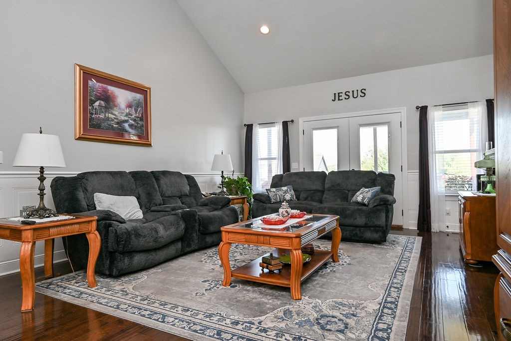 4878 Grove Park Dr, Ne Property Photo 18