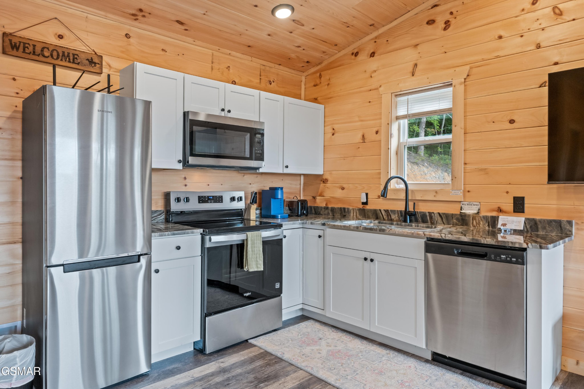 21222128 Bluff Mountain Road Property Photo 15