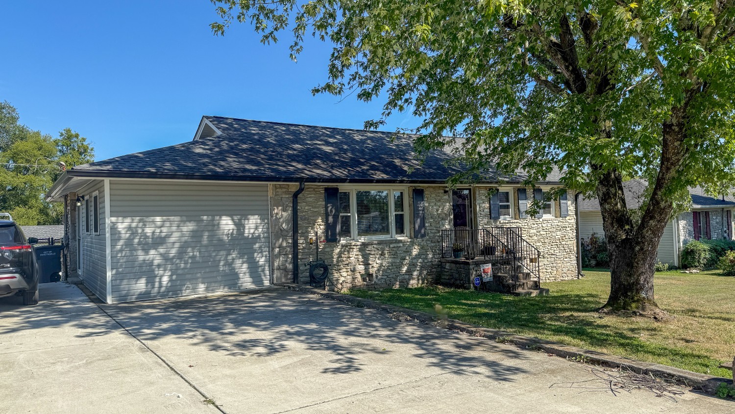 133 High Ave Property Photo 1