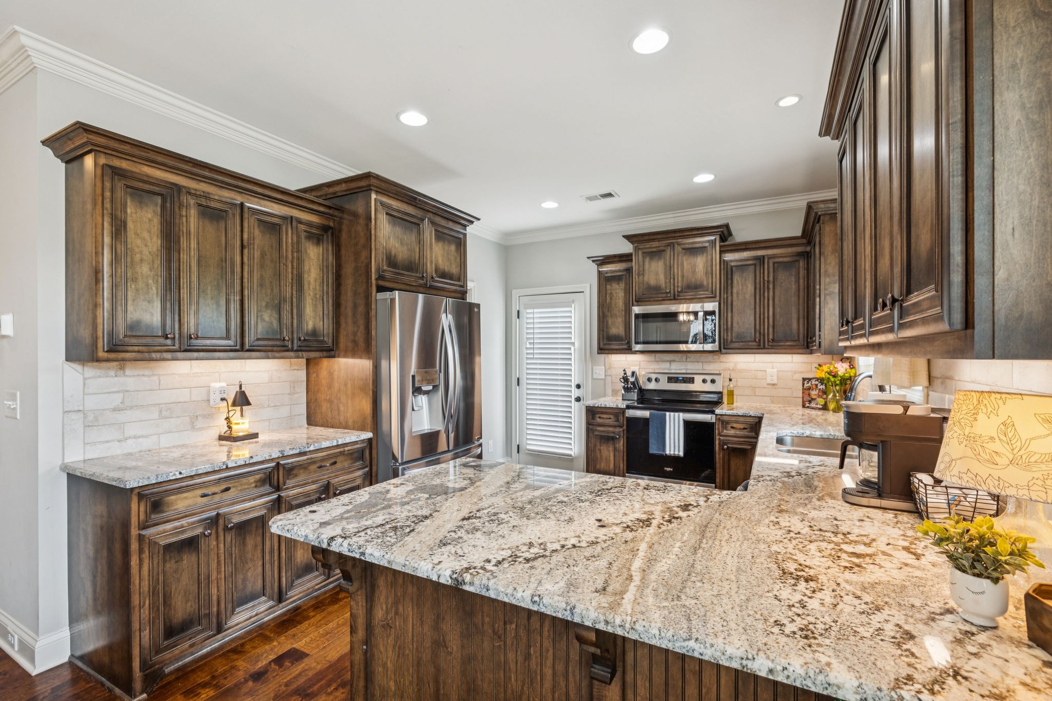 5016 Southfork Blvd Property Photo 12