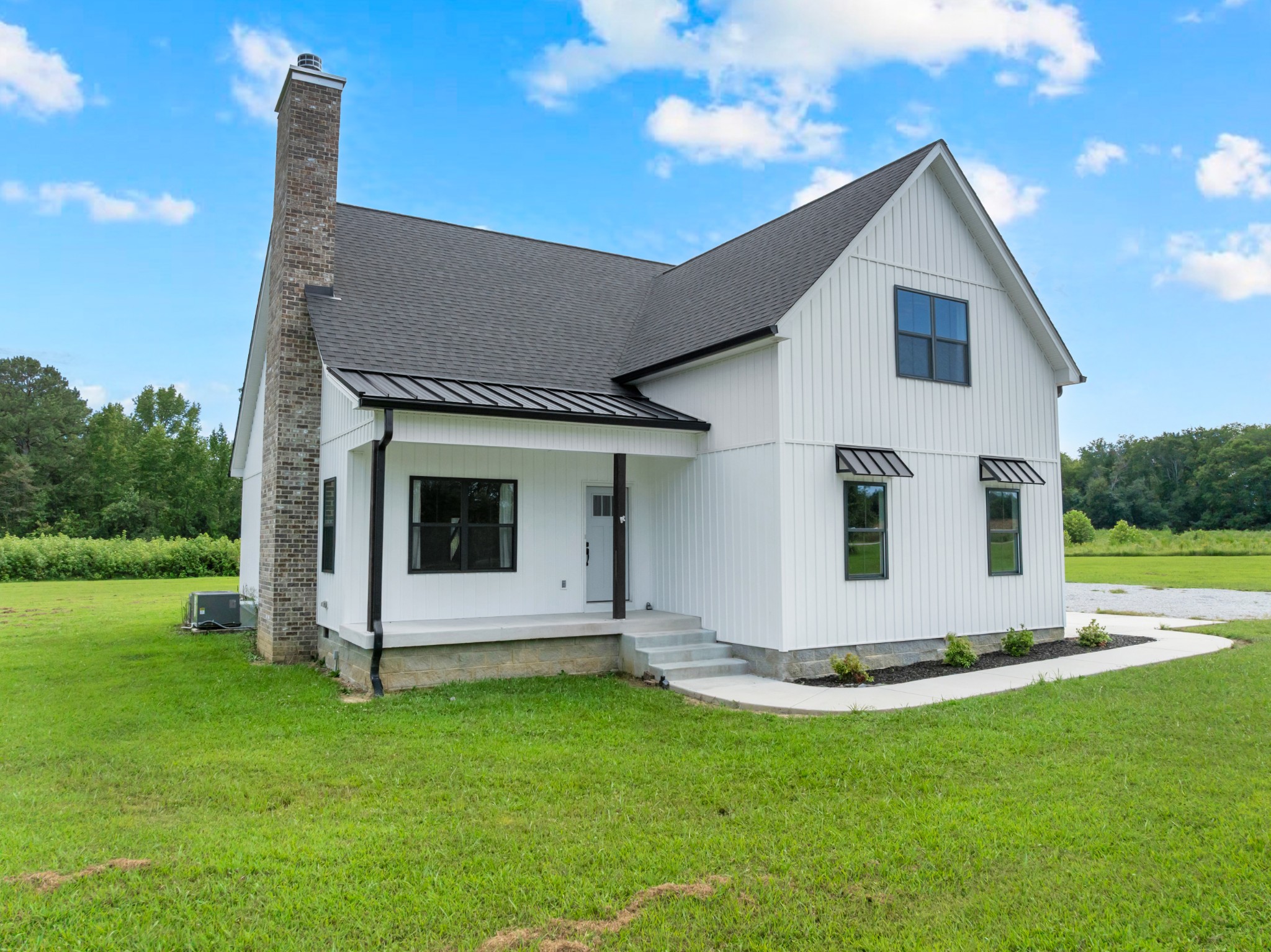210 Deer Creek Ln Property Photo 1