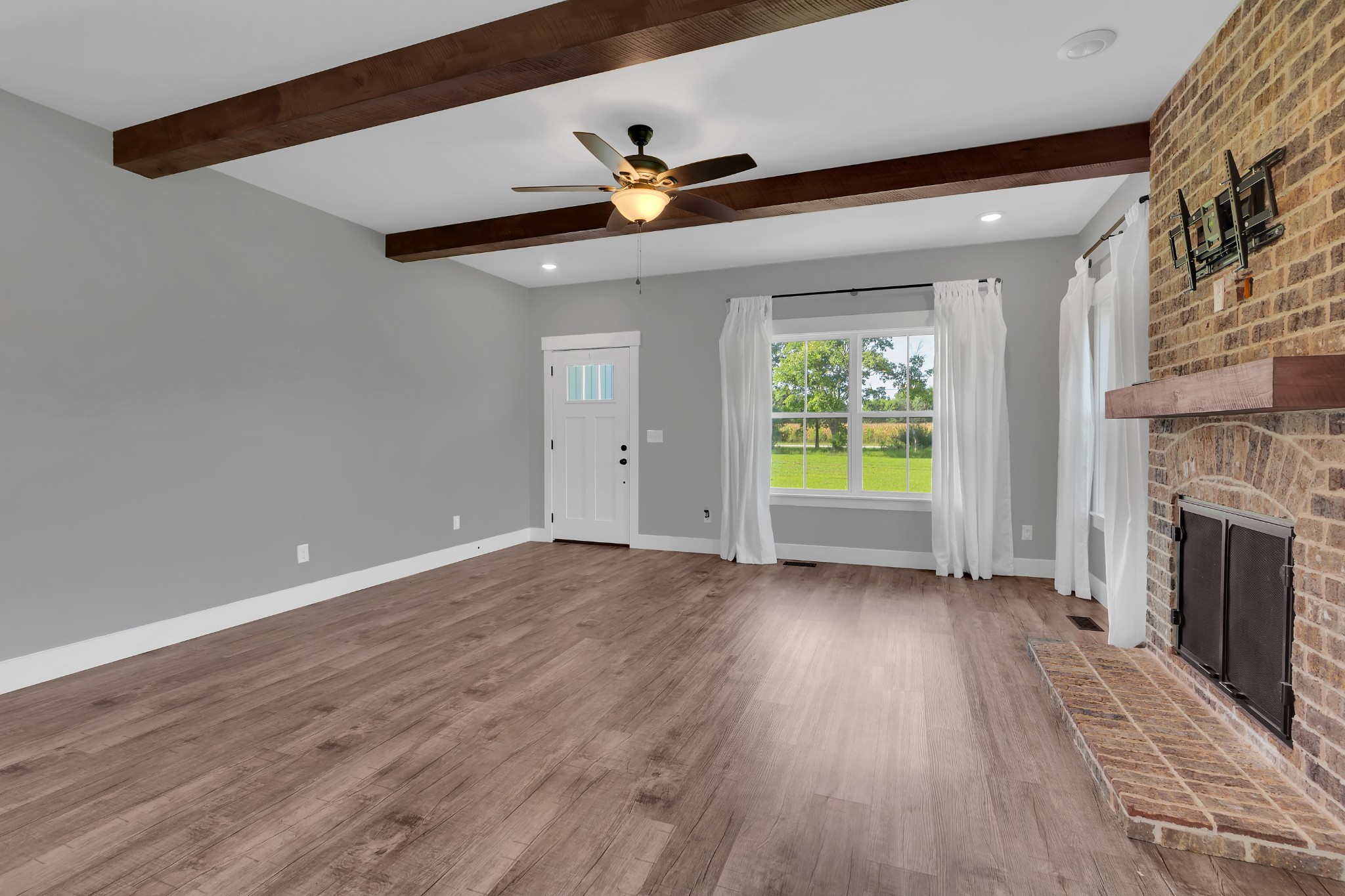 210 Deer Creek Ln Property Photo 13