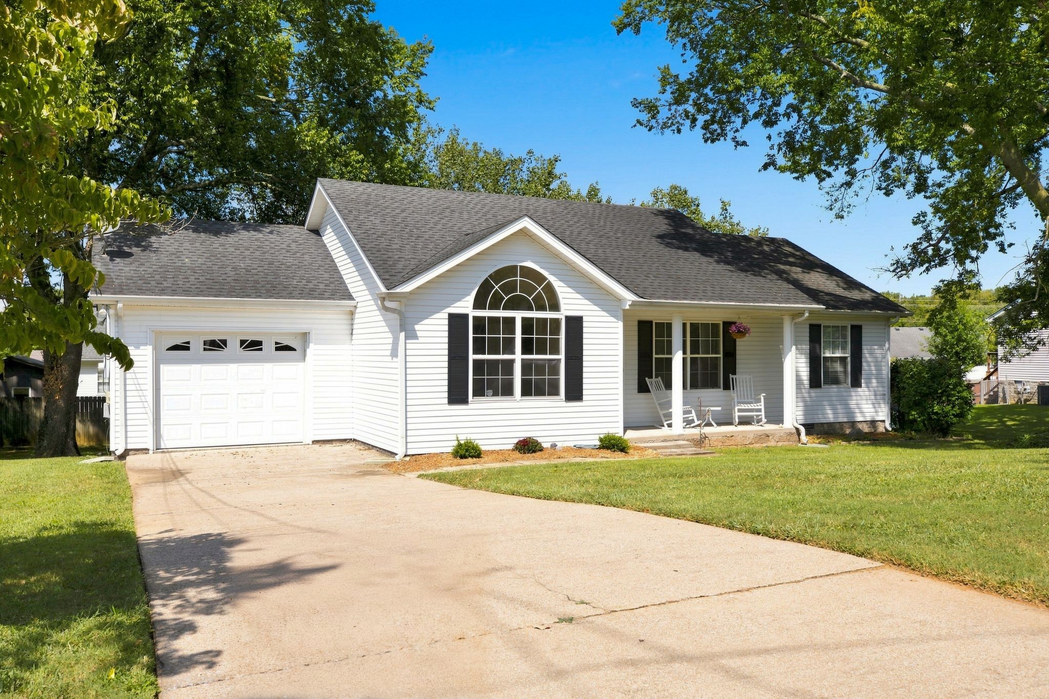 1119 Sentry Ct