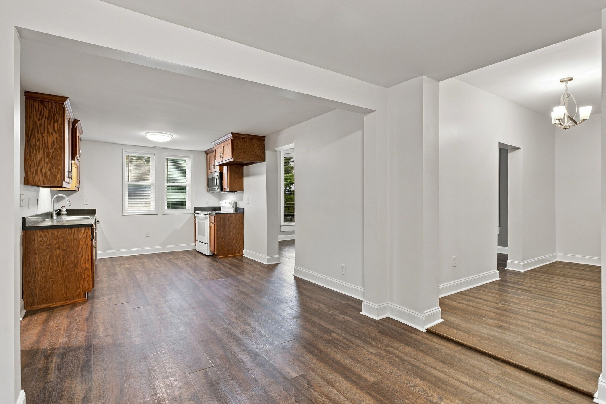 207 N Woodland St Property Photo 11