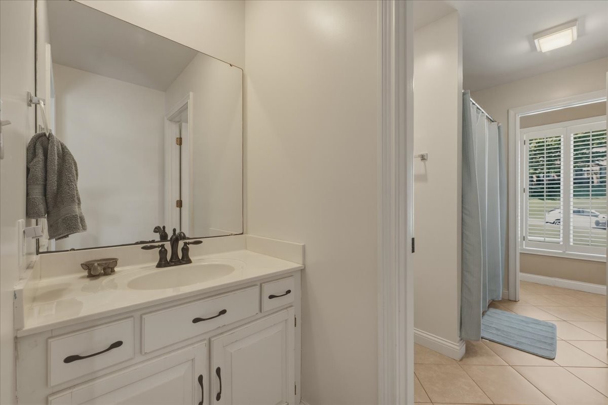 2131 Breckenridge St Property Photo 35
