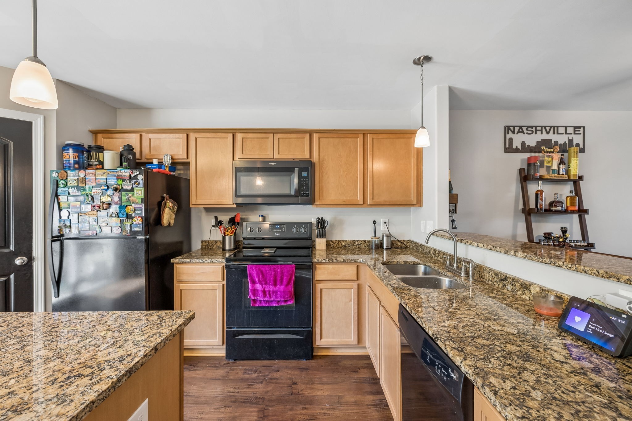 112 Cobblestone Place Dr Property Photo 17