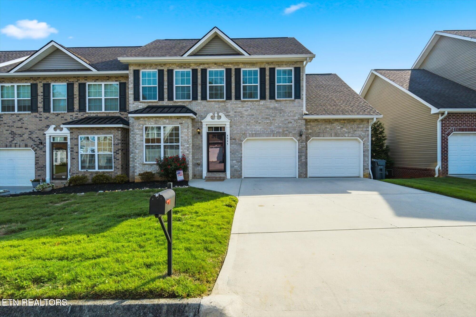 4847 Briar Rock Lane Property Photo 1