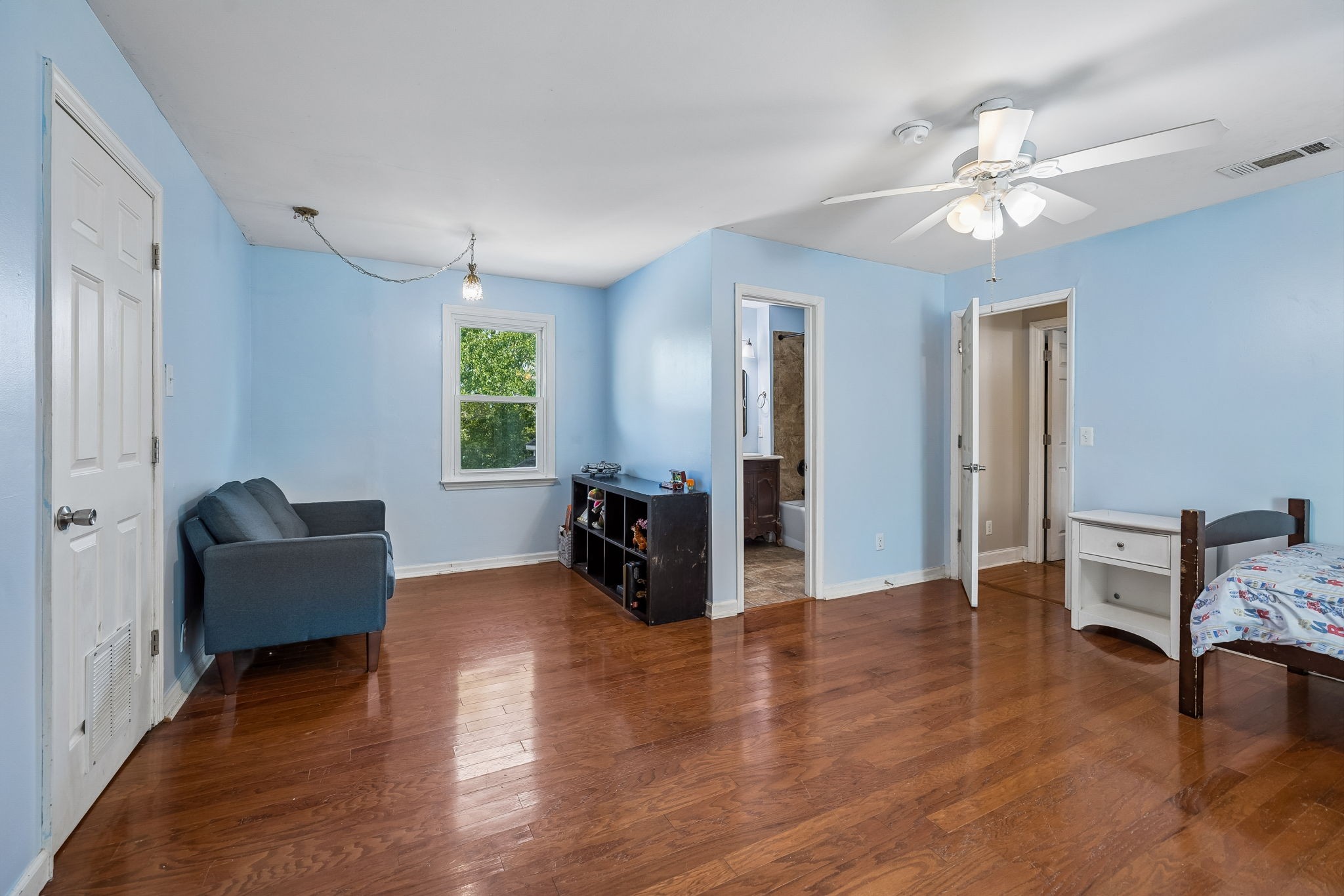 470 Mitchell Rd Property Photo 45