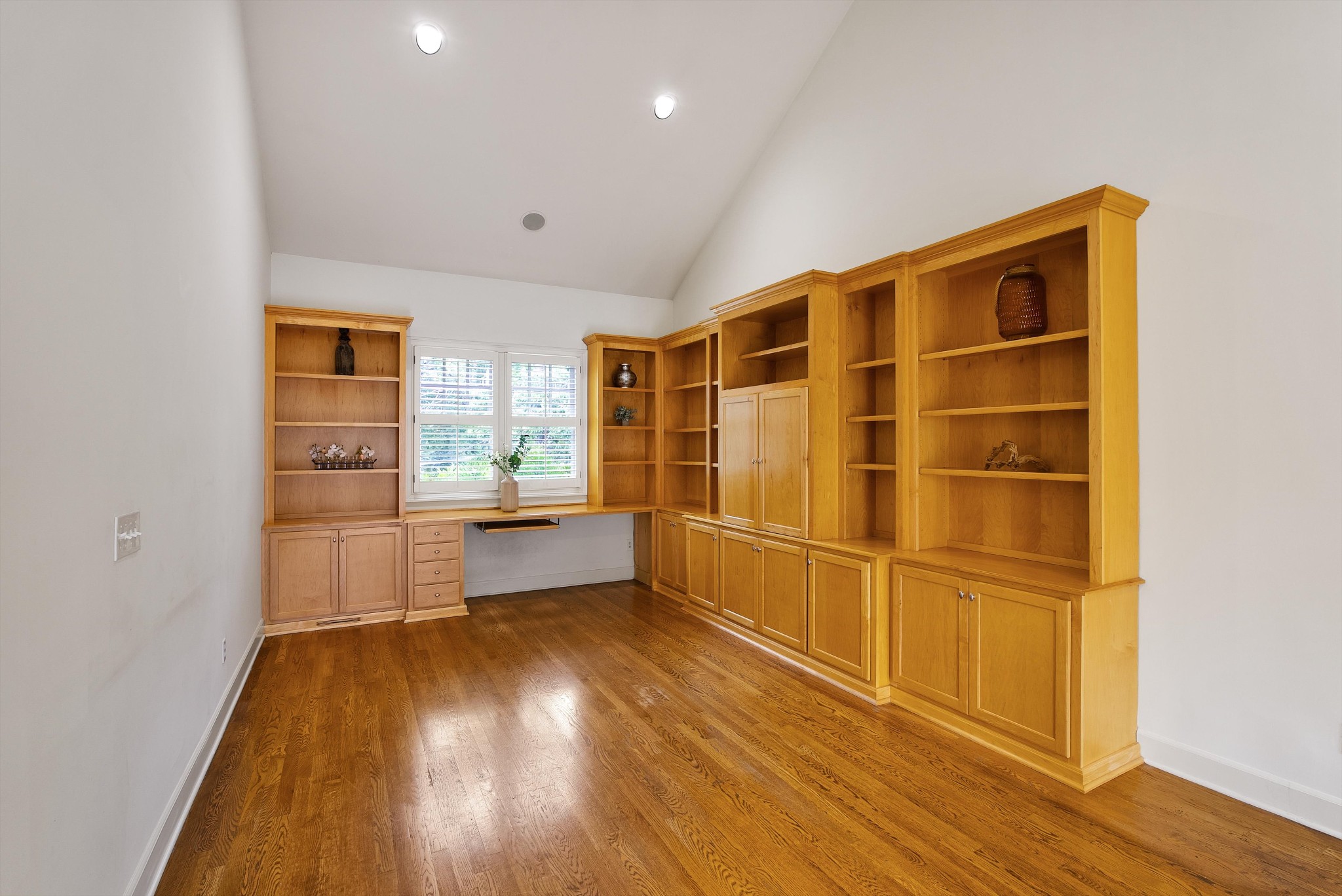 4412 Estes Rd Property Photo 19