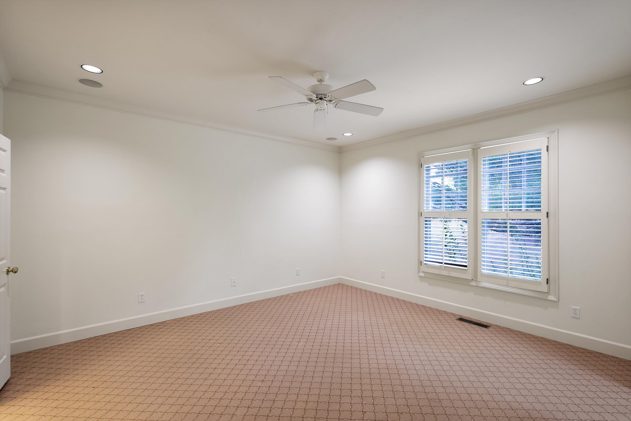 4412 Estes Rd Property Photo 20