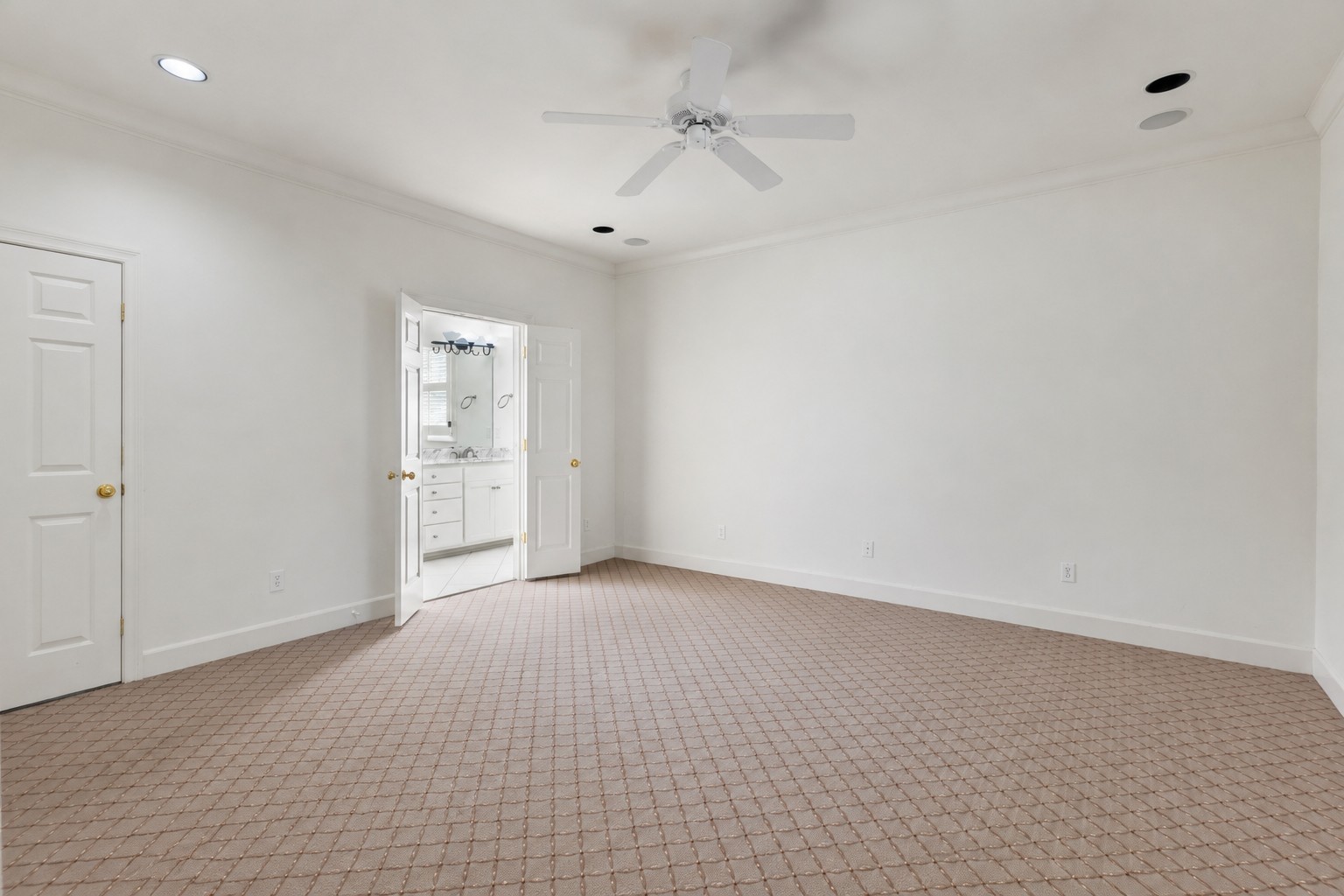 4412 Estes Rd Property Photo 22