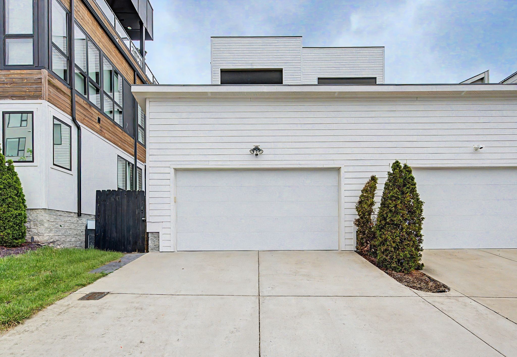 1014 9th Ave, S Property Photo 43