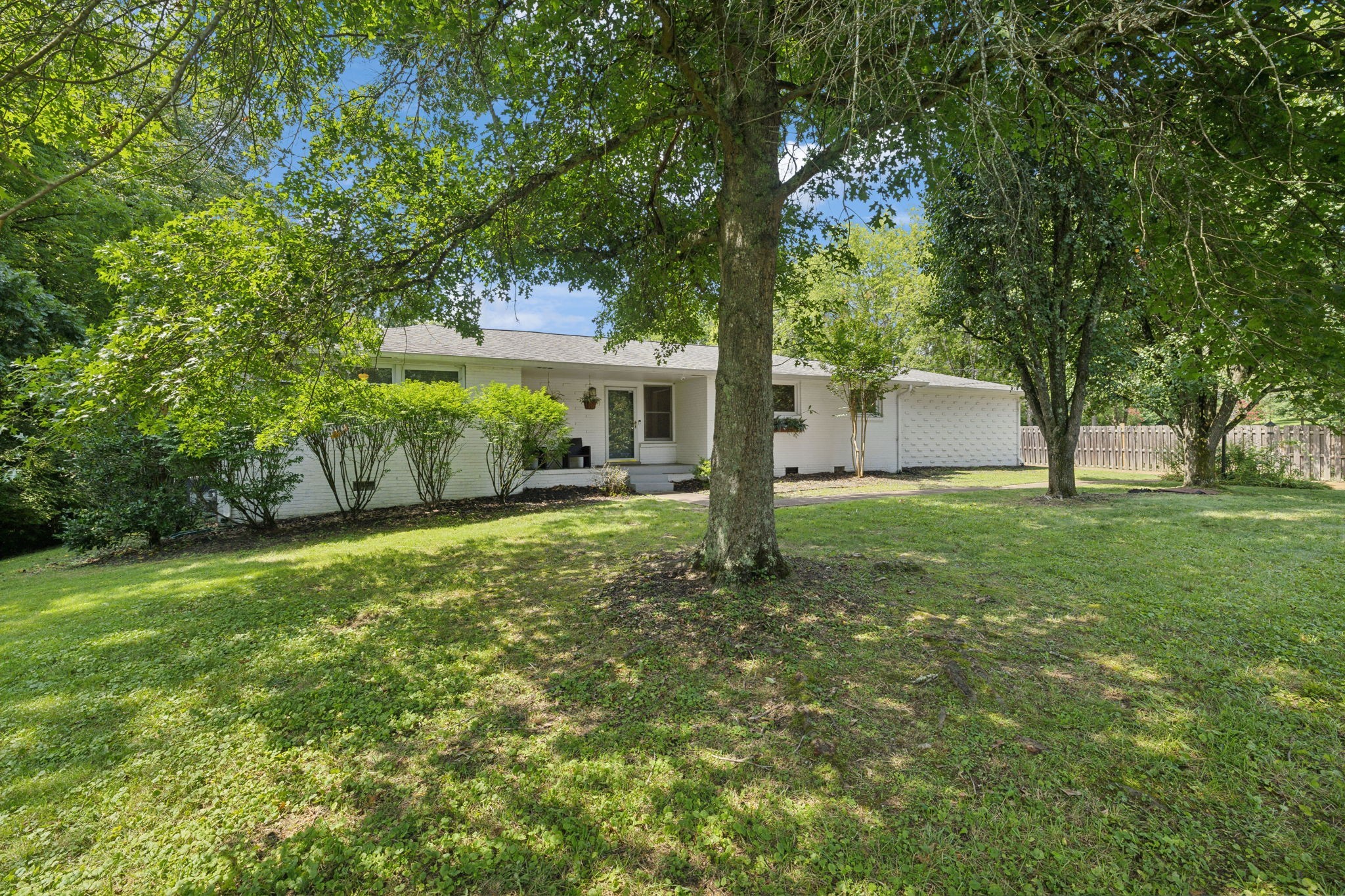 6567 Brownlee Dr Property Photo 1
