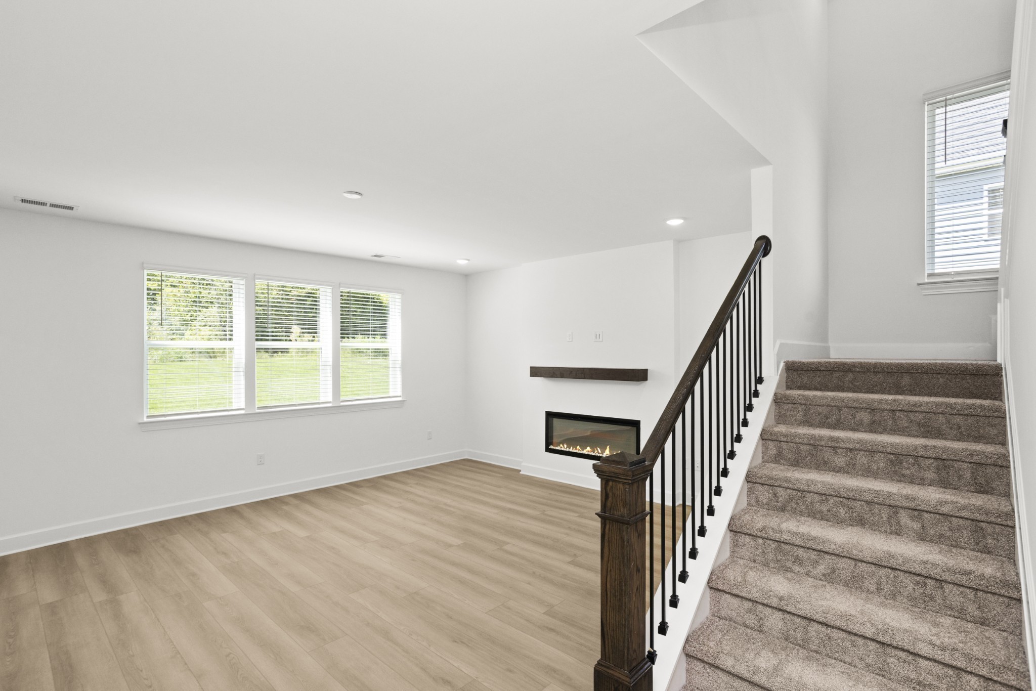109 West Cassa Way Property Photo 15