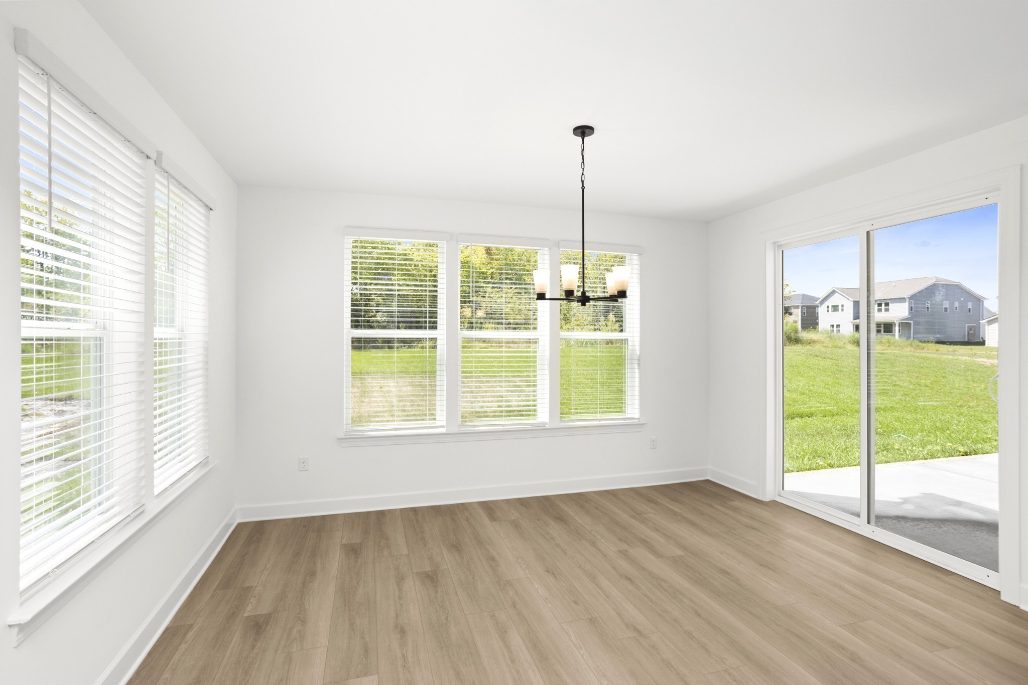 109 West Cassa Way Property Photo 25