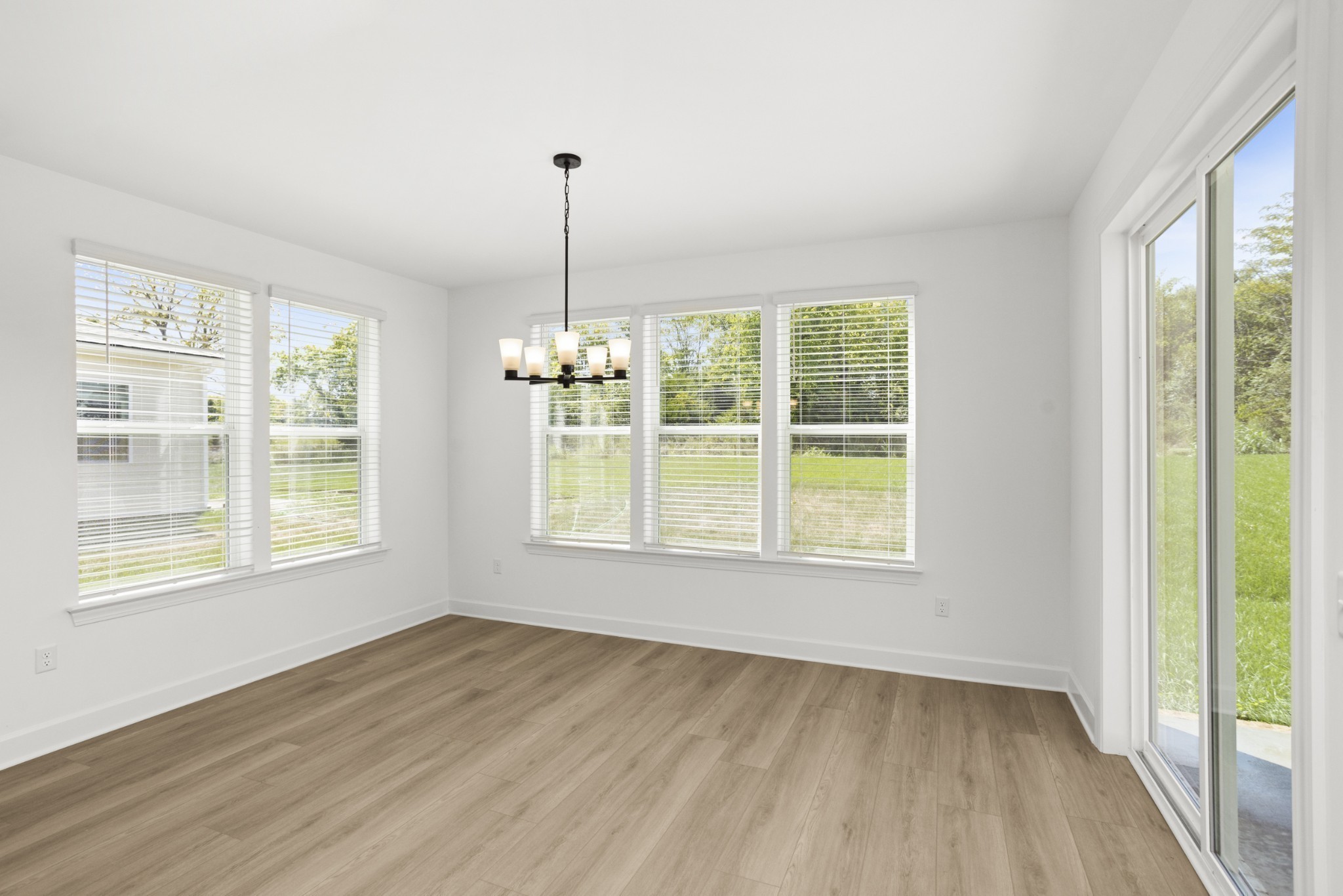 109 West Cassa Way Property Photo 26
