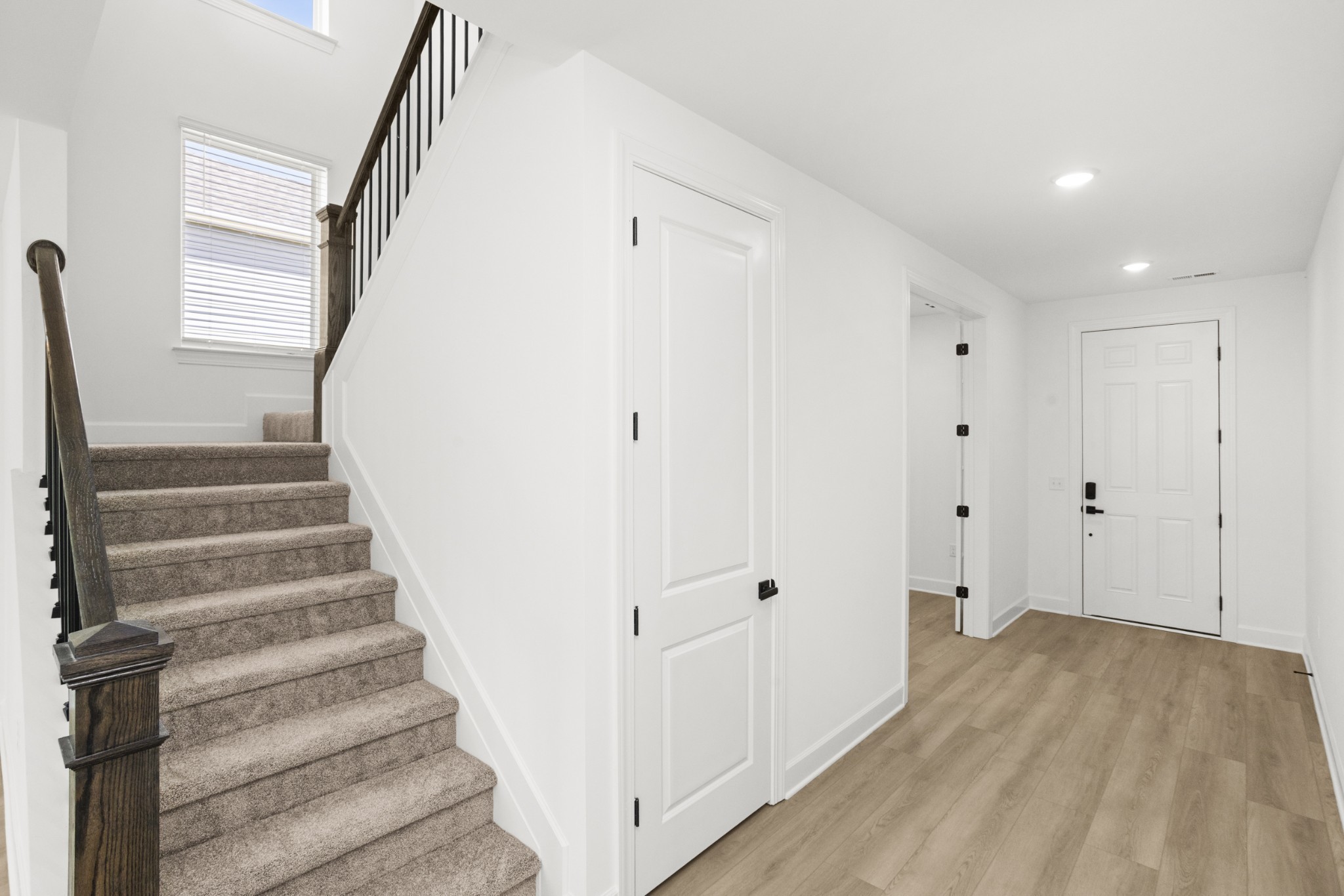 109 West Cassa Way Property Photo 29