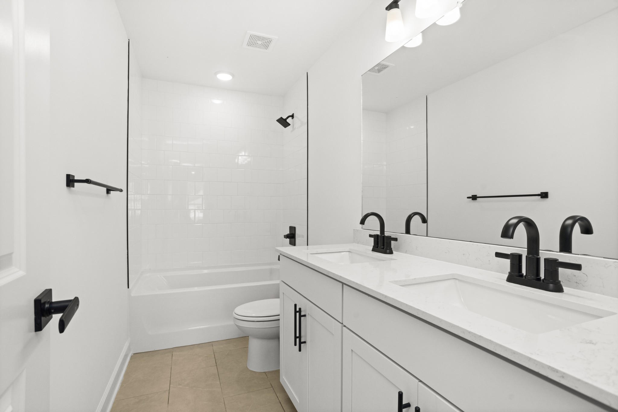 109 West Cassa Way Property Photo 45