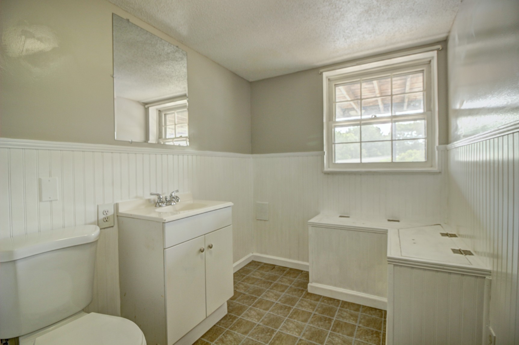 5801 Outer Dr Property Photo 23