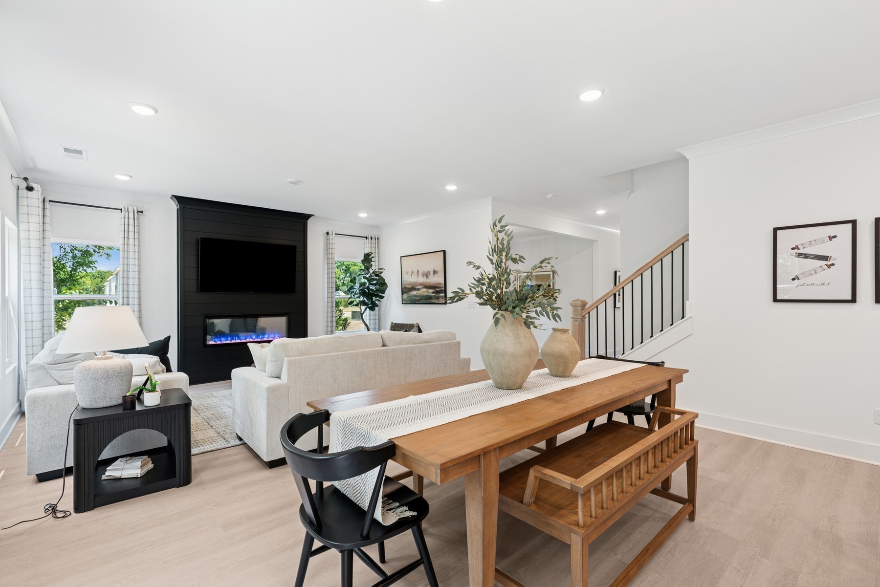 2956 Sharpstone Property Photo 5